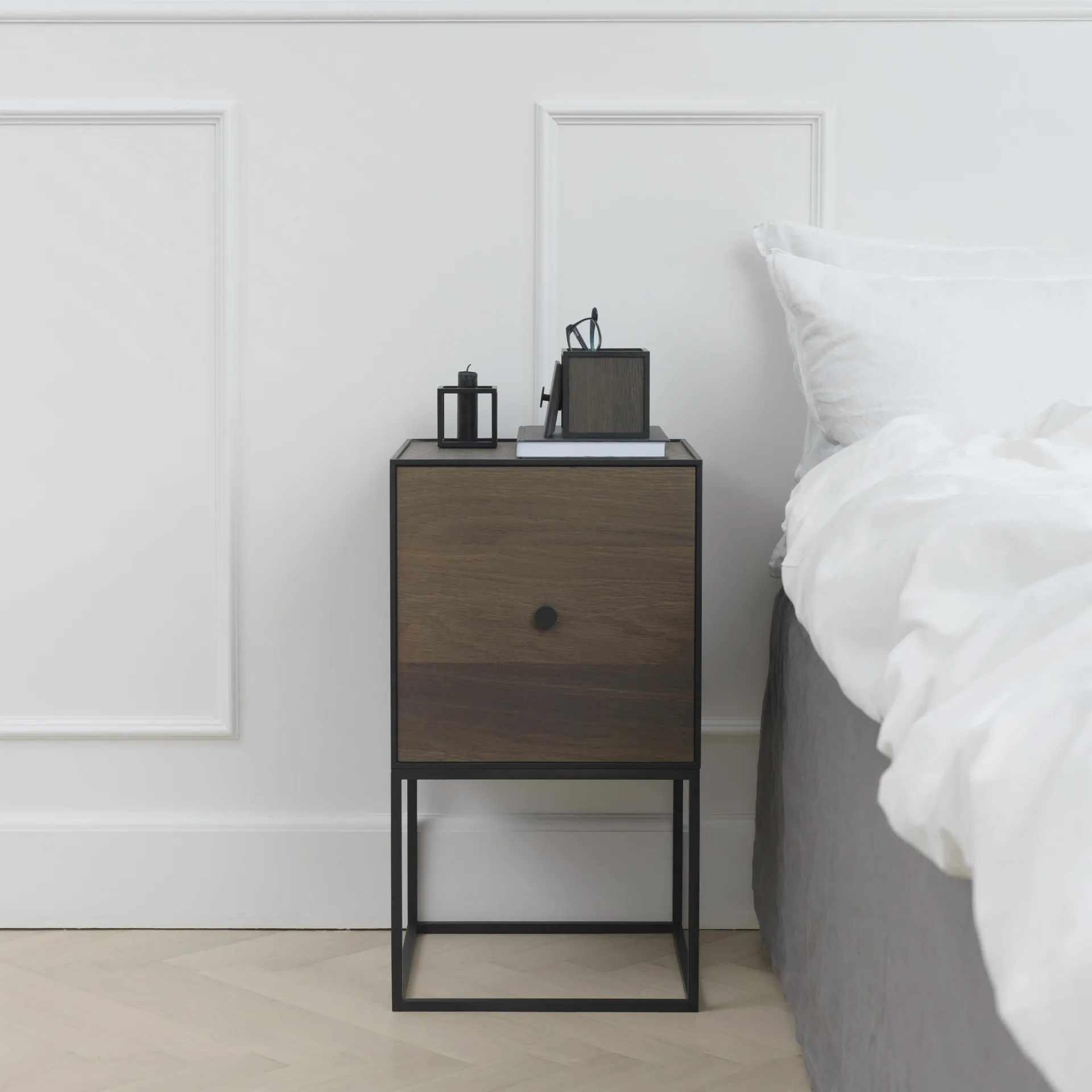 Frame 10 box kannella, savustettu tammi Audo Copenhagen