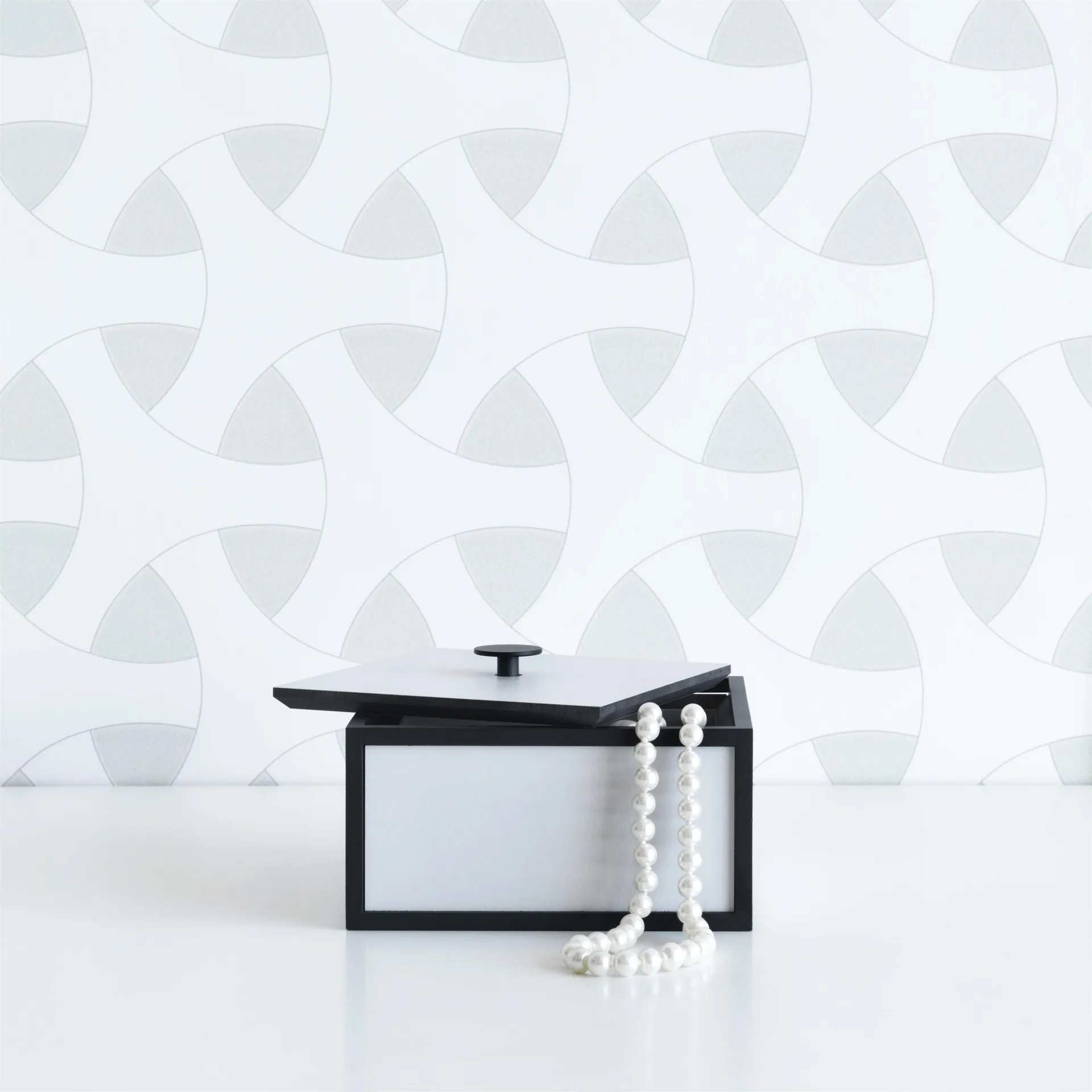 Frame 14 box kannella, Vaaleanharmaa Audo Copenhagen