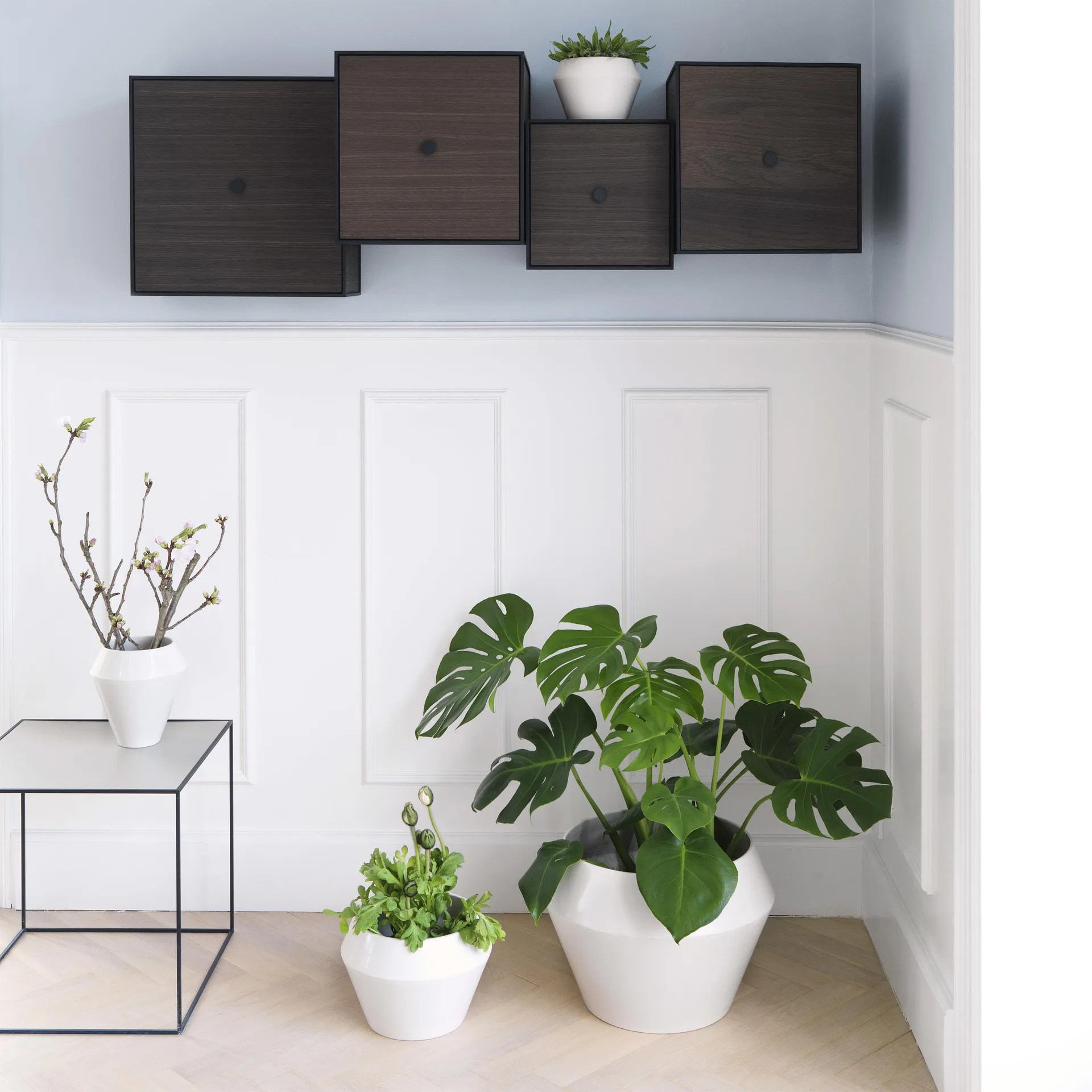 Frame 35 kuutio ovella, savustettu tammi Audo Copenhagen