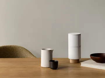 Hashira pöytävalaisin kannettava - White - Audo Copenhagen