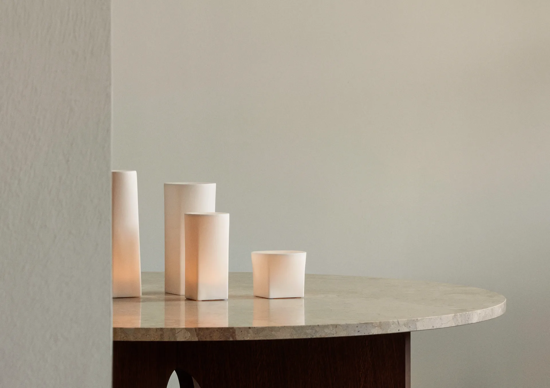 Ignus LED-kynttilä 8 cm, Luunvalkoinen Audo Copenhagen