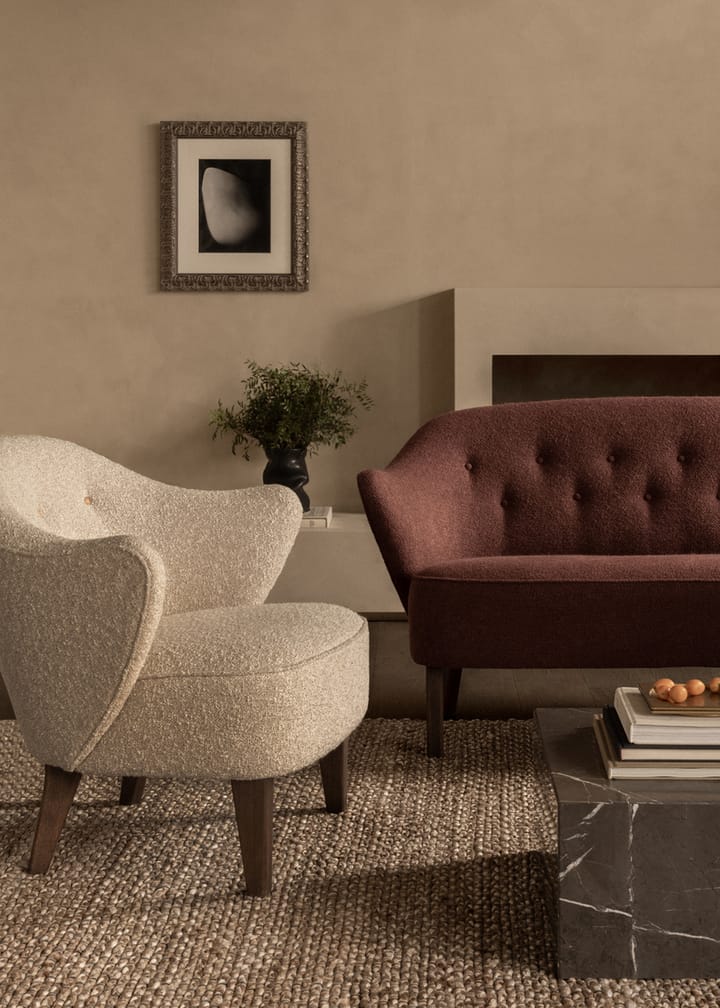 Ingeborg nojatuoli, Sahcozero beige-jalat savutammea Audo Copenhagen