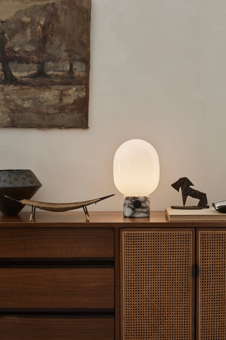 JWDA pöytävalaisin marmori, Calacatta Viola- Marble Audo Copenhagen