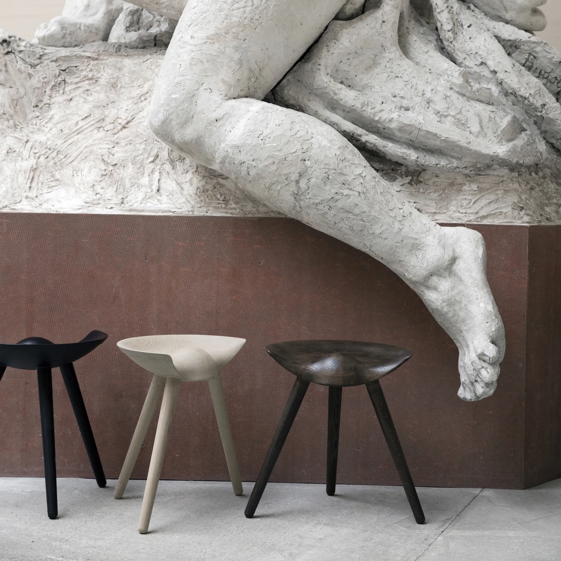 ML42 rahi 48 cm, Ruskeaksi öljytty tammi Audo Copenhagen