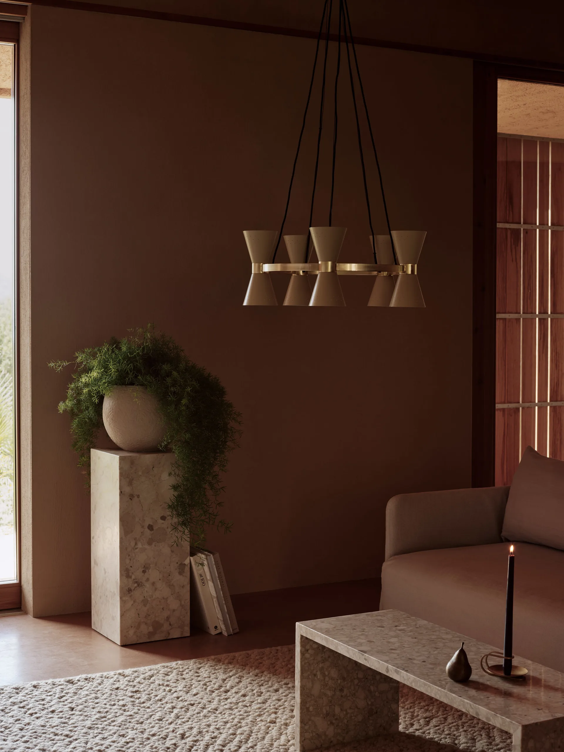 Plinth Pedestal jalusta, Kunis Breccia Audo Copenhagen