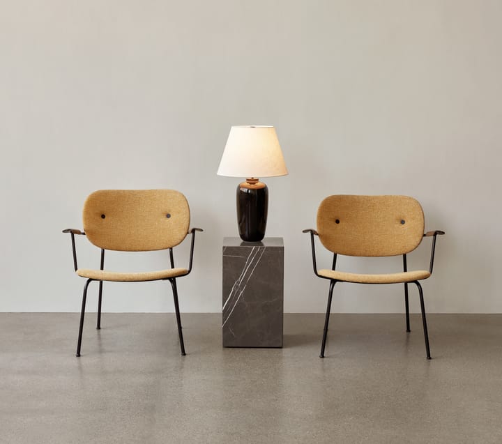 Plinth tall -sivupöytä 30 x 30 x 51 cm, Black Audo Copenhagen