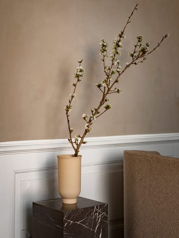 Plinth tall -sivupöytä 30 x 30 x 51 cm - Brown - Audo Copenhagen
