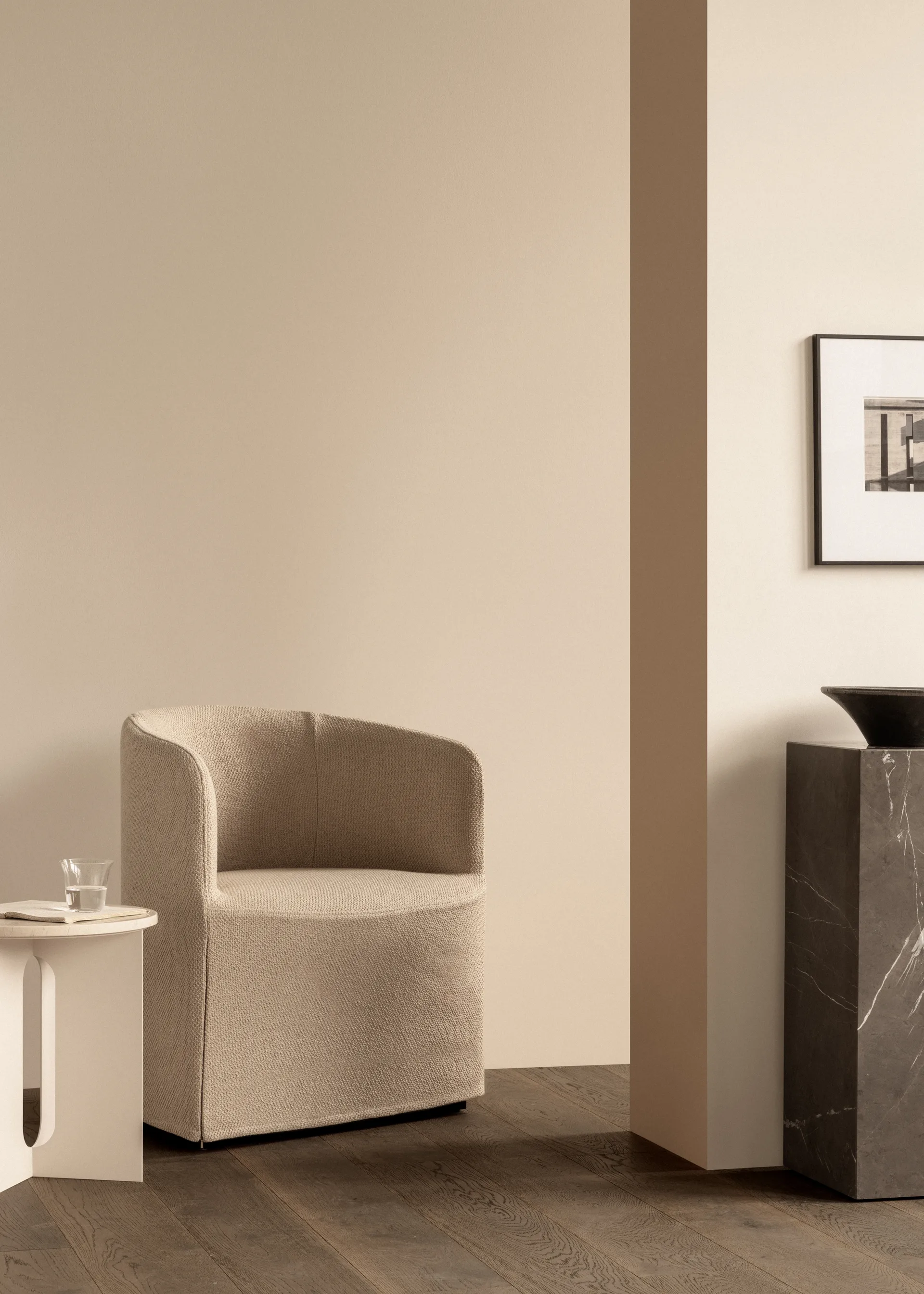 Plinth tall -sivupöytä 30 x 30 x 51 cm, Grey galaxy Audo Copenhagen