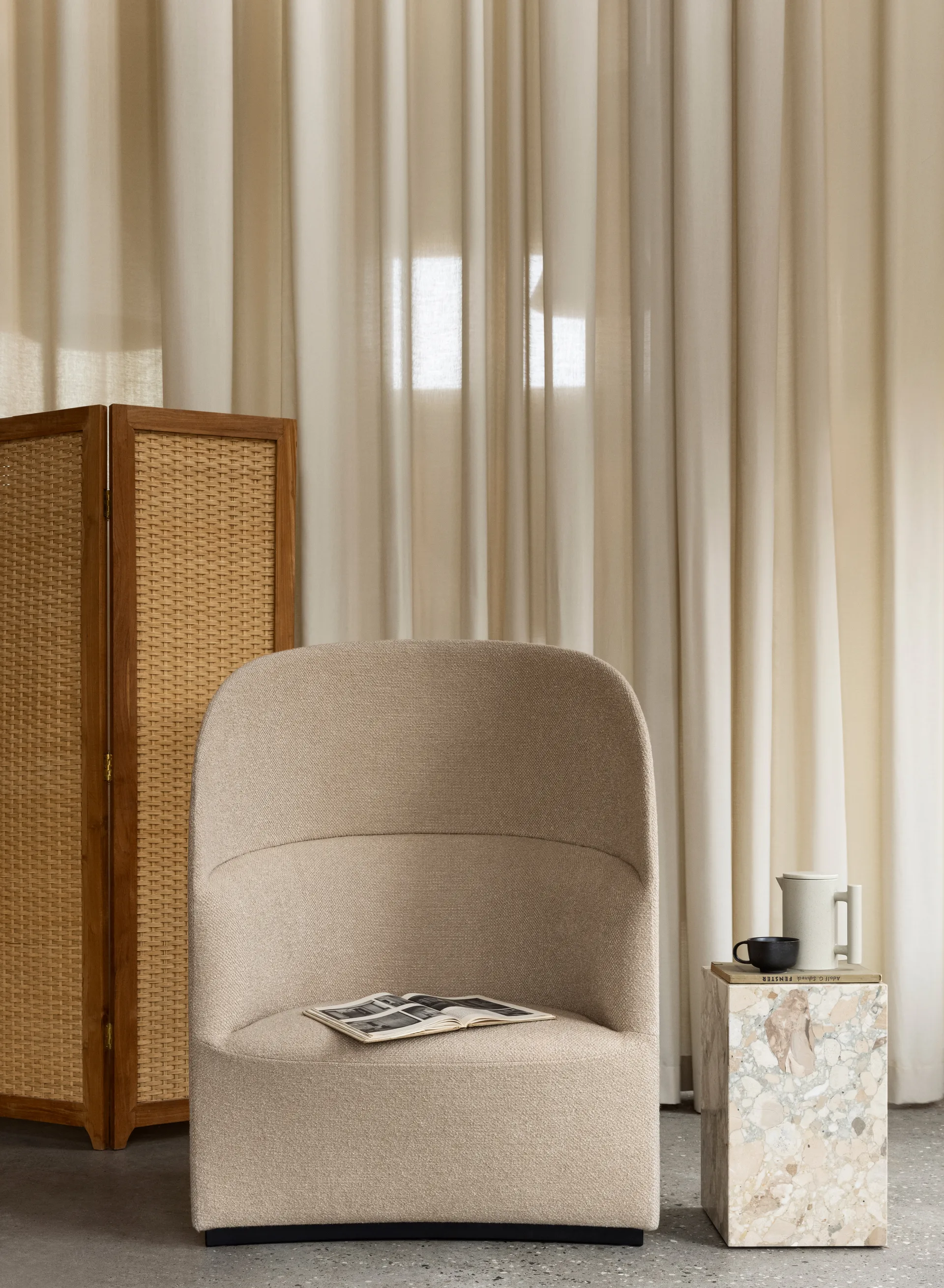 Plinth tall -sivupöytä 30 x 30 x 51 cm, Kunis Breccia Audo Copenhagen