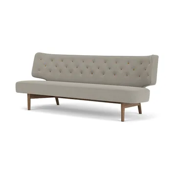 Radiohus Sofa täysin verhoiltu RE-WOOL PC1T Global HR BUTTONS Vegetal 4-Legs Base - Re-wool 218-pähkinä, nahkapainikkeet, 2-istuttava - Audo Copenhagen