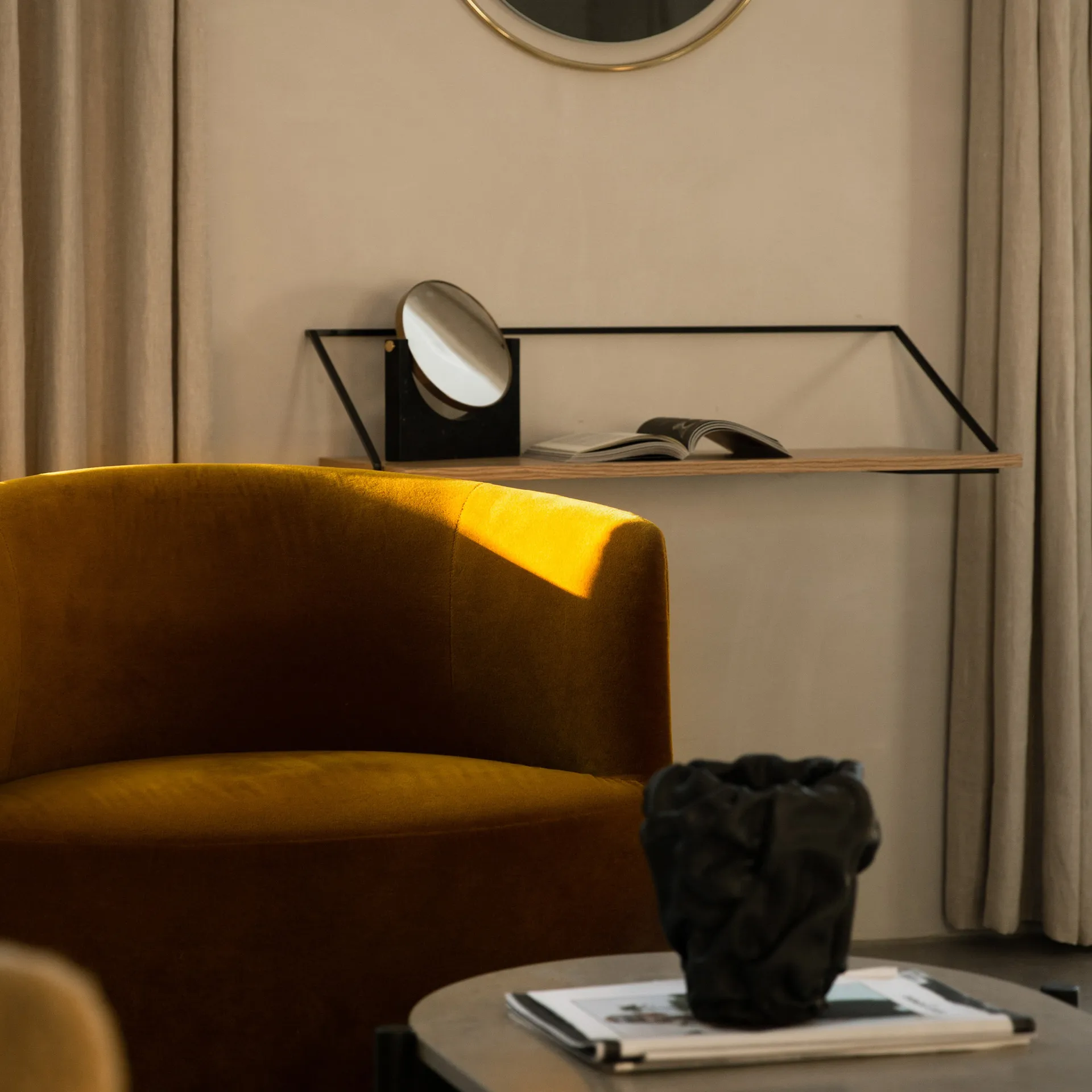 Rail kirjoituspöytä/hylly, Tammi Audo Copenhagen