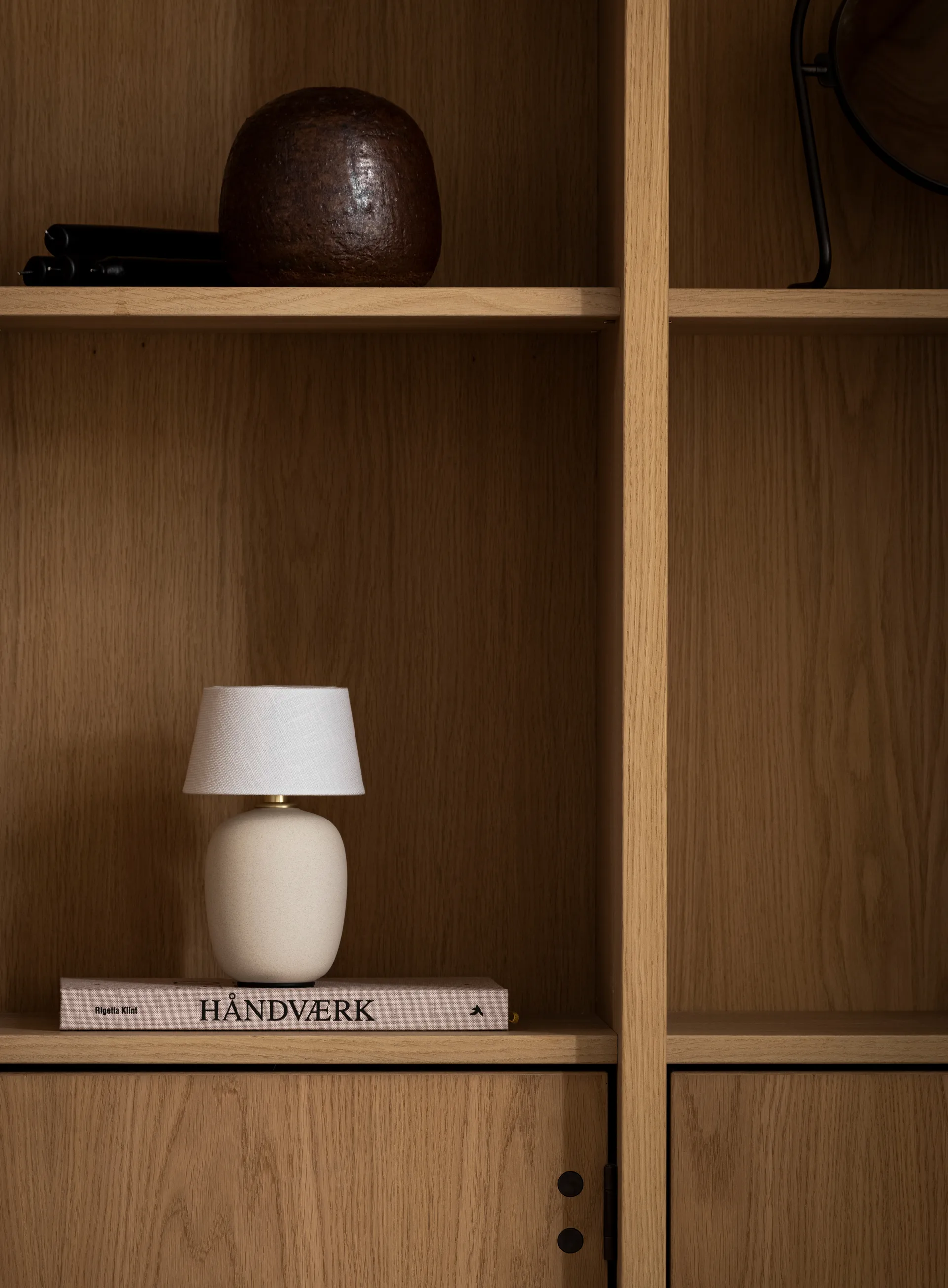 Torso pöytävalaisin kannettava, Sand Audo Copenhagen