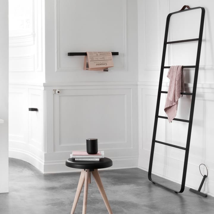 Towel käsipyyheripustin, Musta, ripustimet tummaa saarnia, nahka Audo Copenhagen
