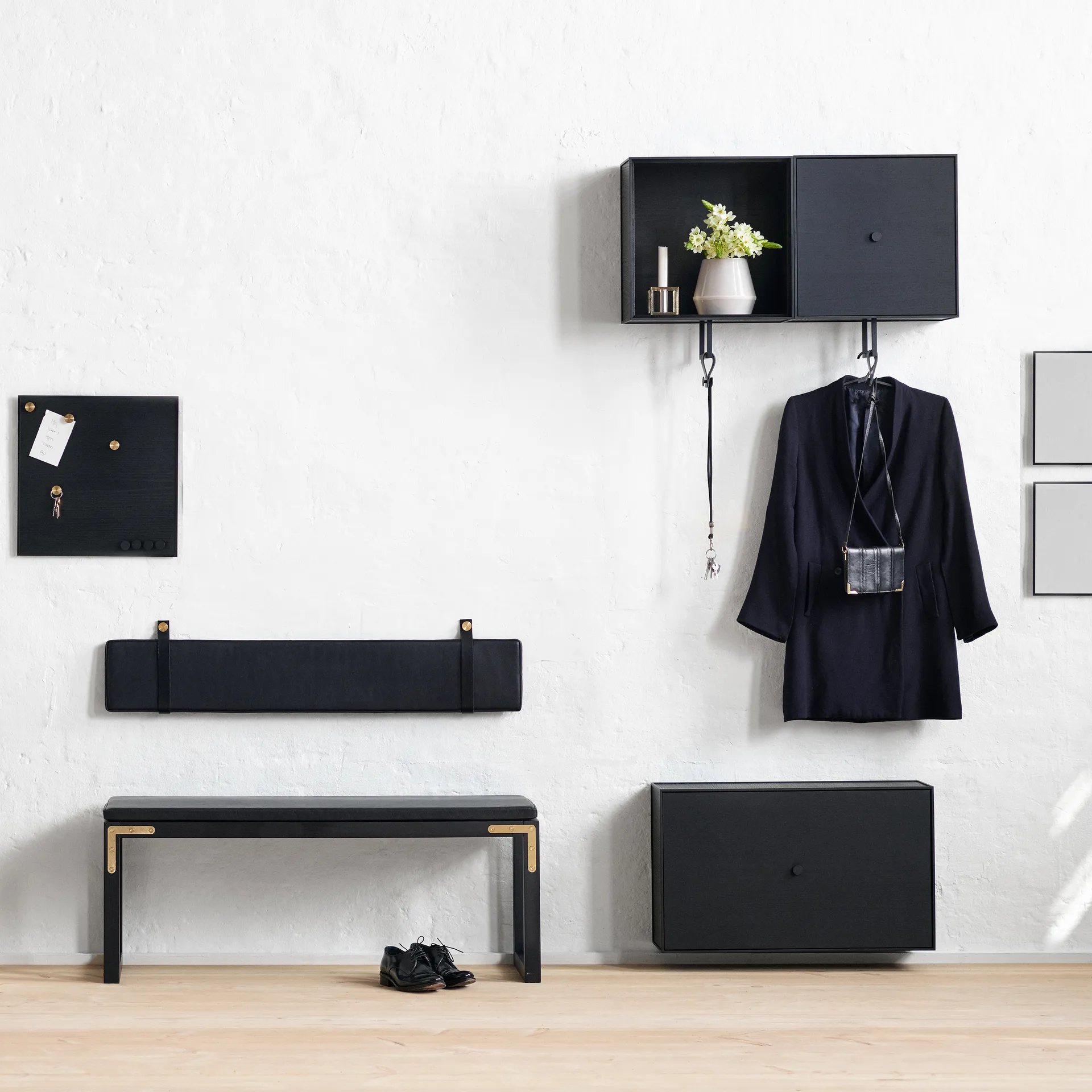 View peili, 30 x 30 cm, musta Audo Copenhagen