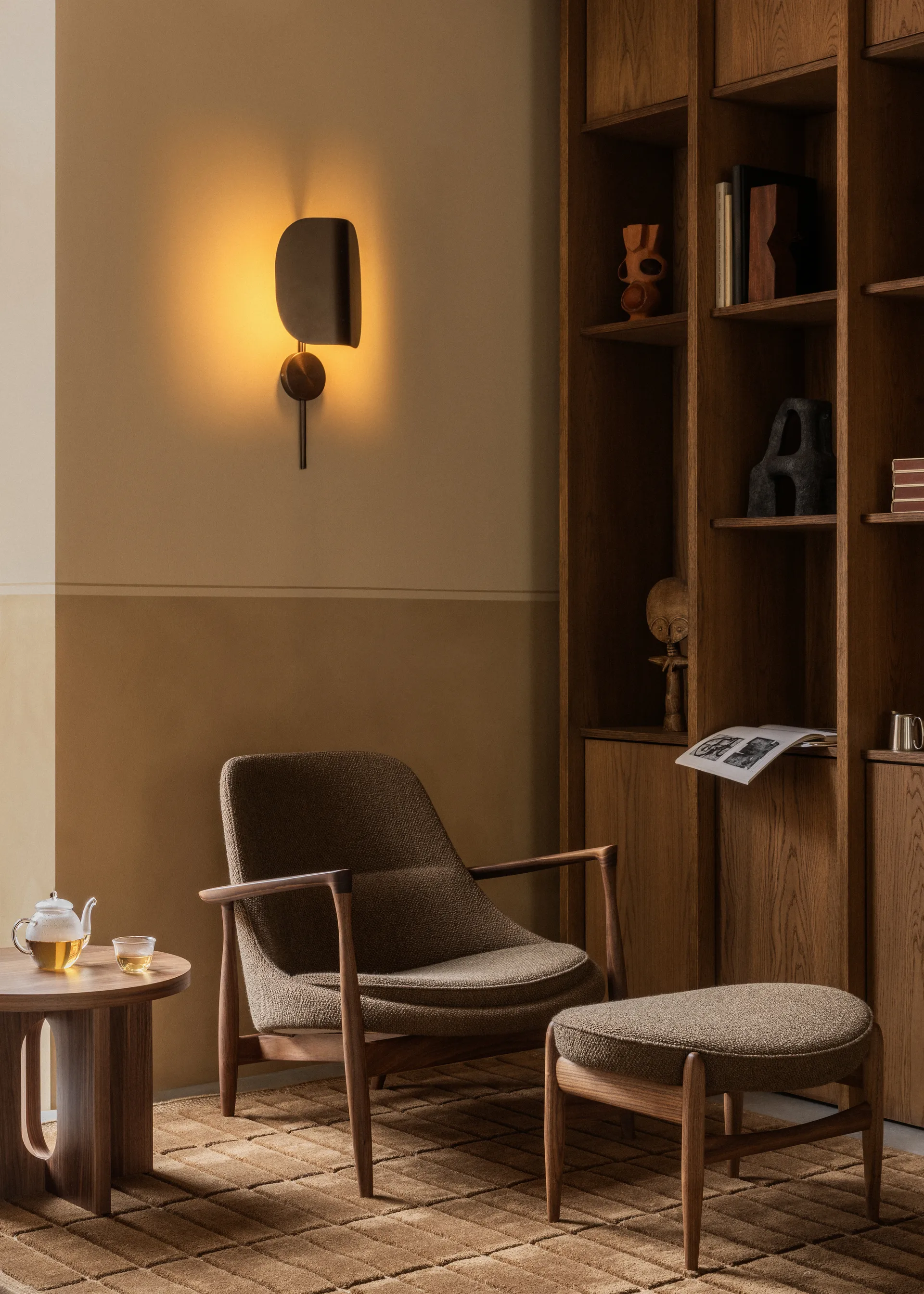 Wing seinälamppu, Bronsoitu alumiini, 47 cm Audo Copenhagen