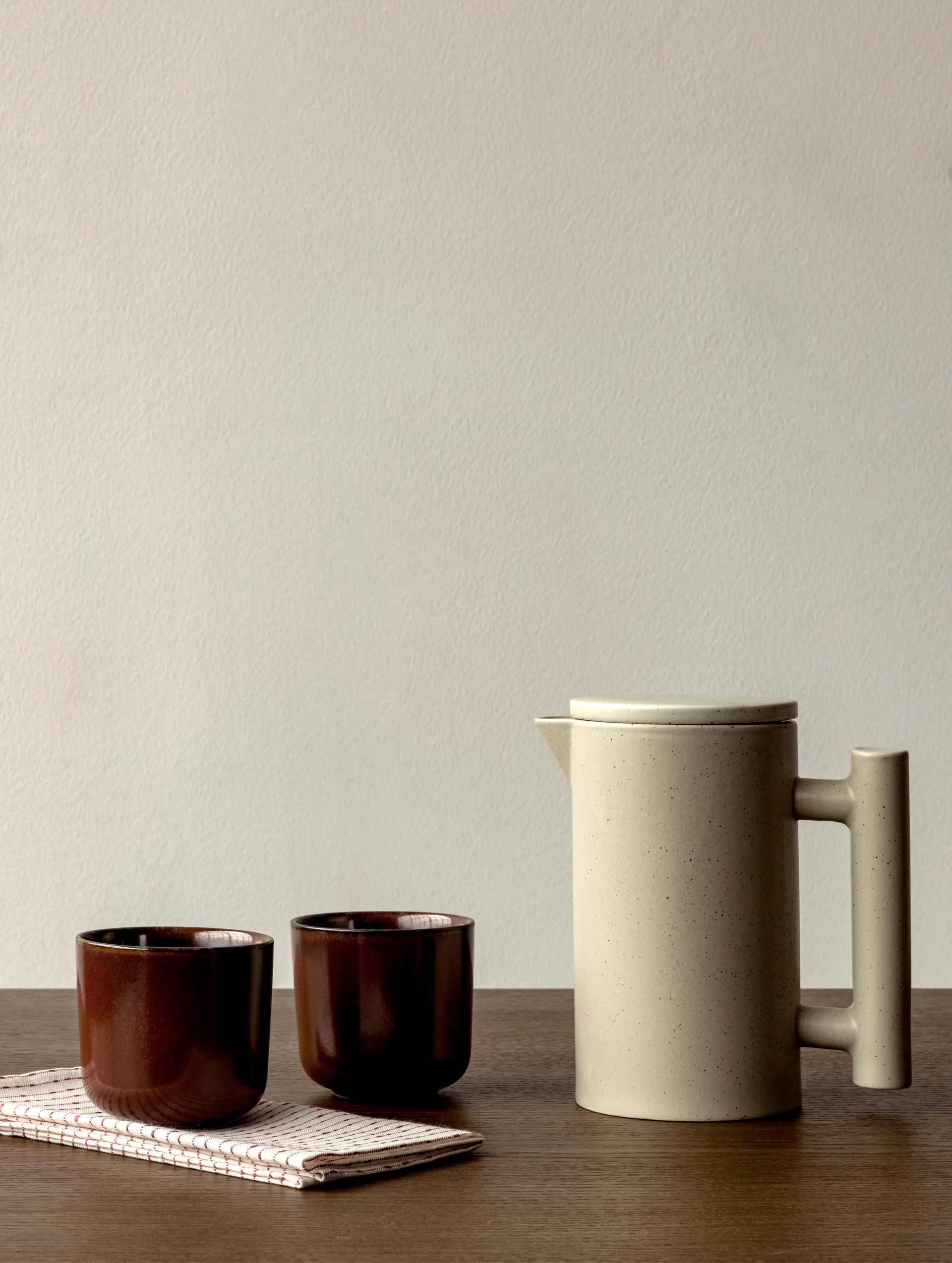 Yana kahvikannu 1 litra, Grey glazed Audo Copenhagen