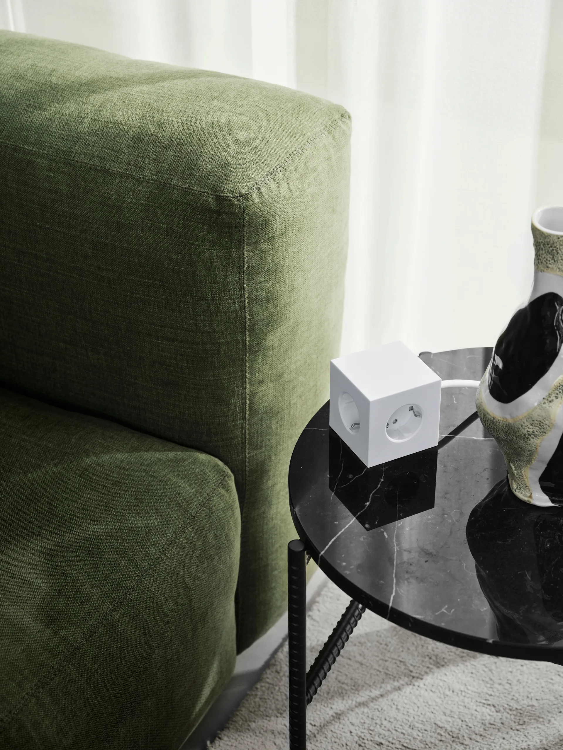 Square 1 pistorasia USB-C 30W 1,8 m, White Martinelli Luce edition Avolt