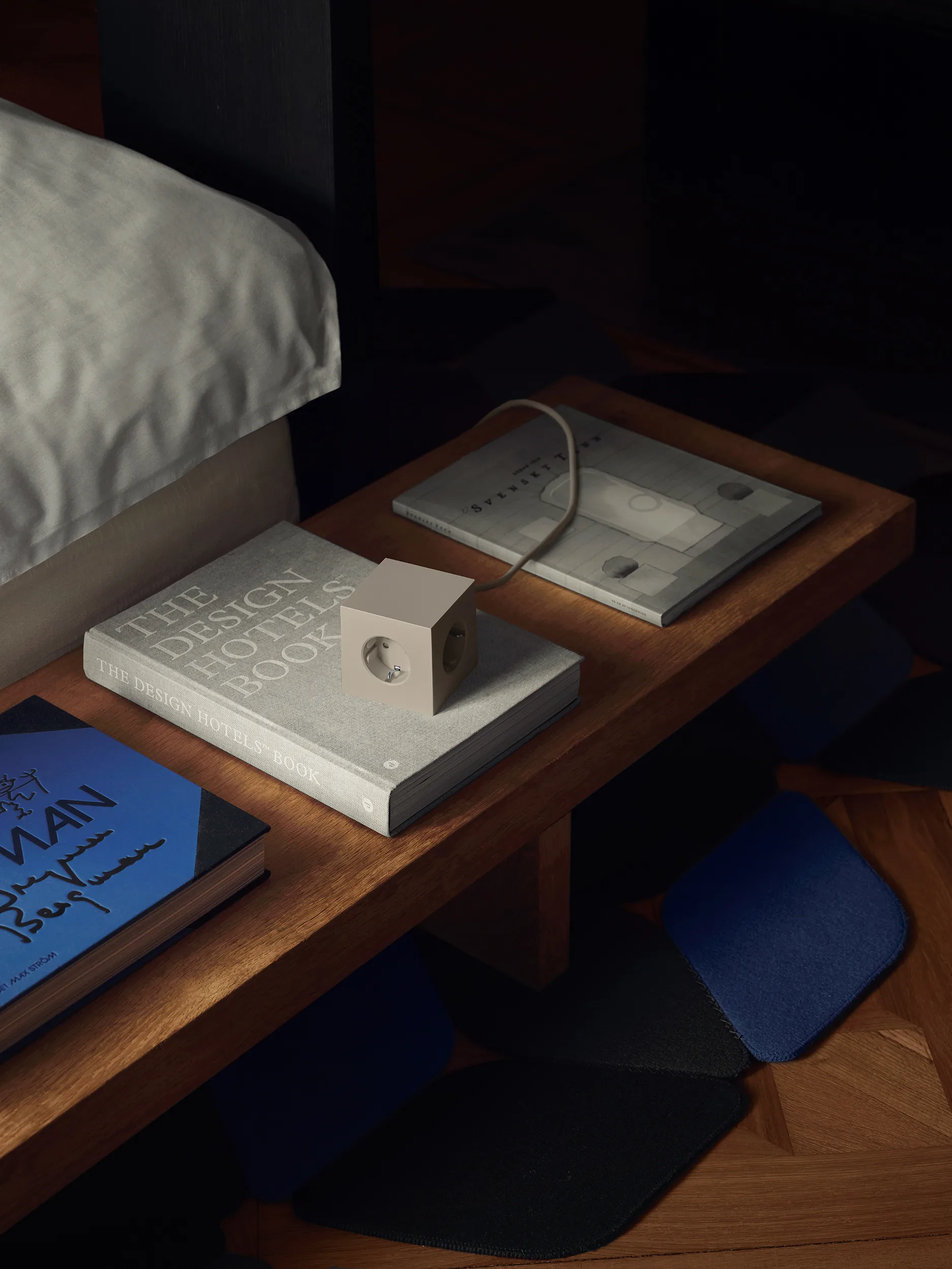 Square 1 pistorasia USB-C 30W 3 m, Nomad Hiekka Avolt