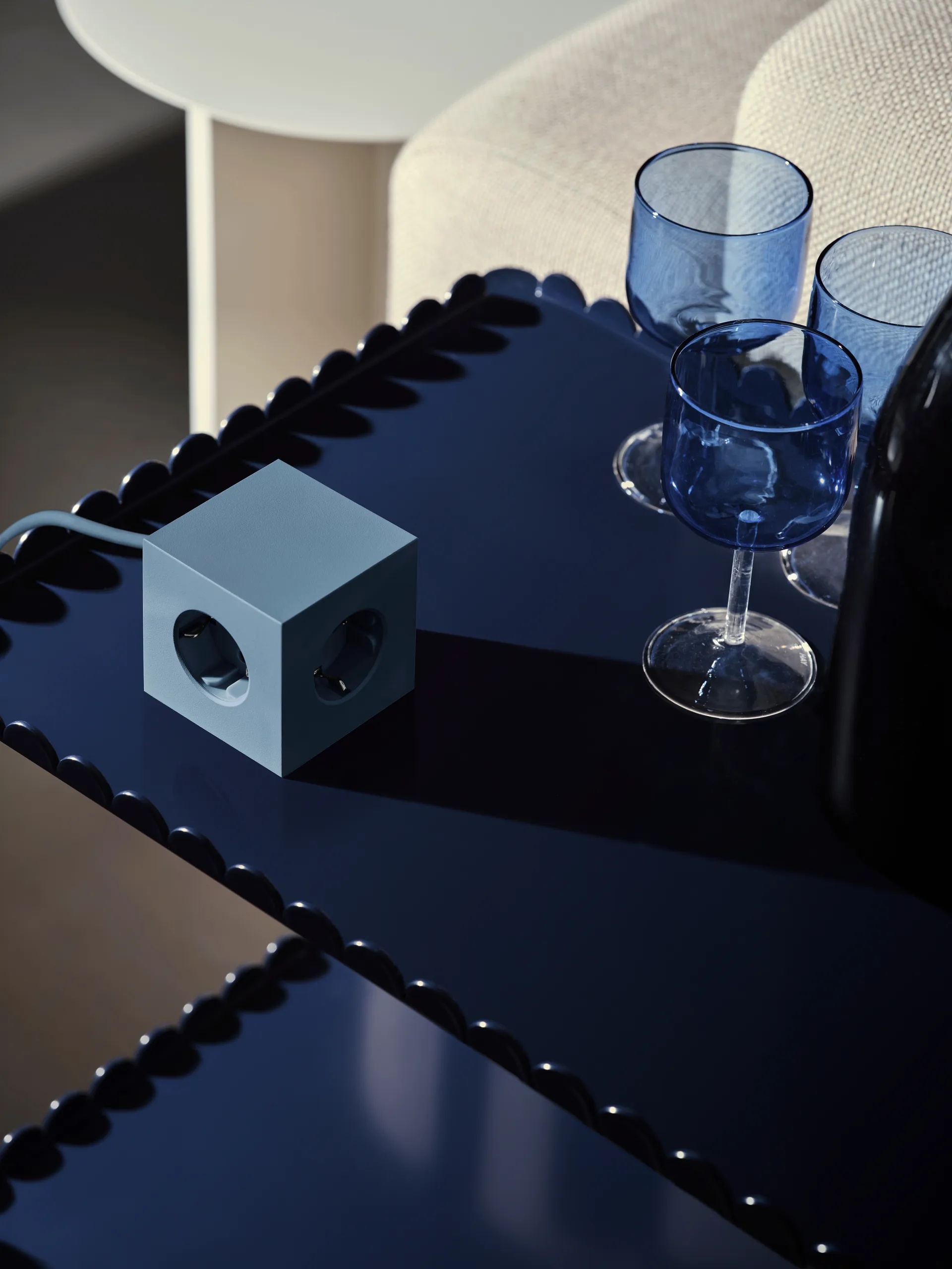 Square 1 pistorasia USB-C 30W 3 m, Shark Blue Avolt