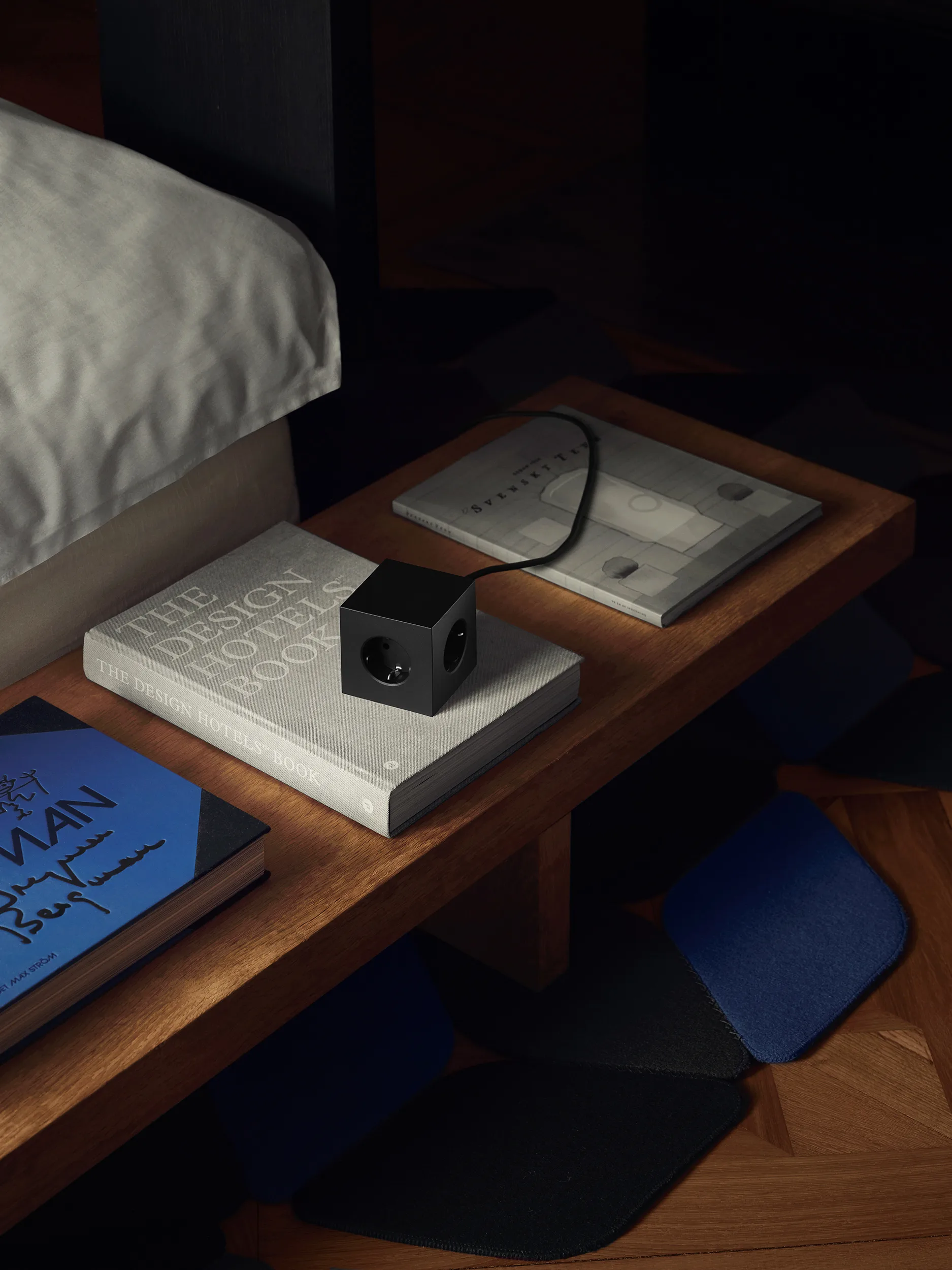 Square 1 pistorasia USB-C 30W 3 m, Stockholm Black Avolt