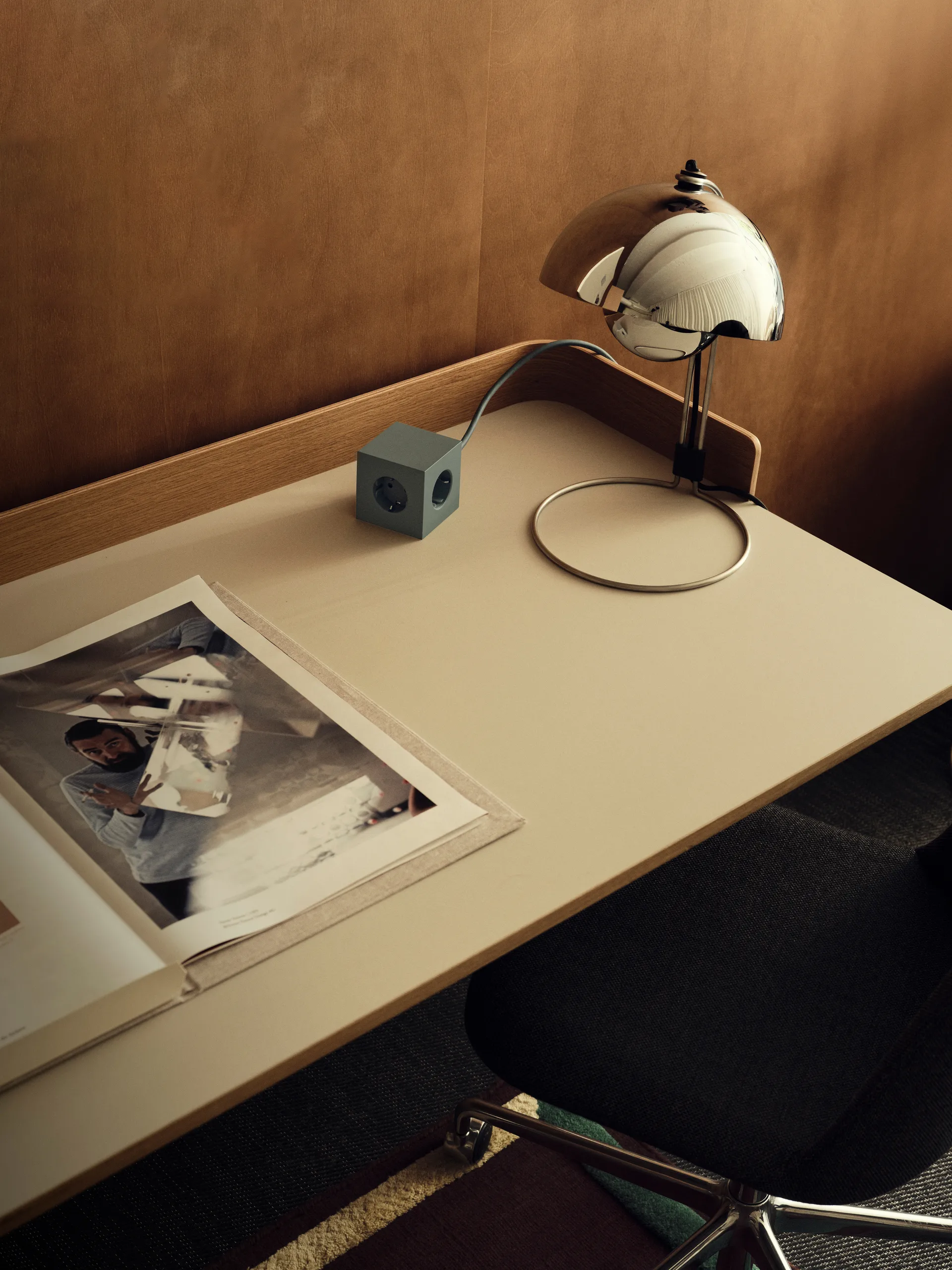 Square 1 pistorasia USB-C 30W 3 m, Tammenvihreä Avolt