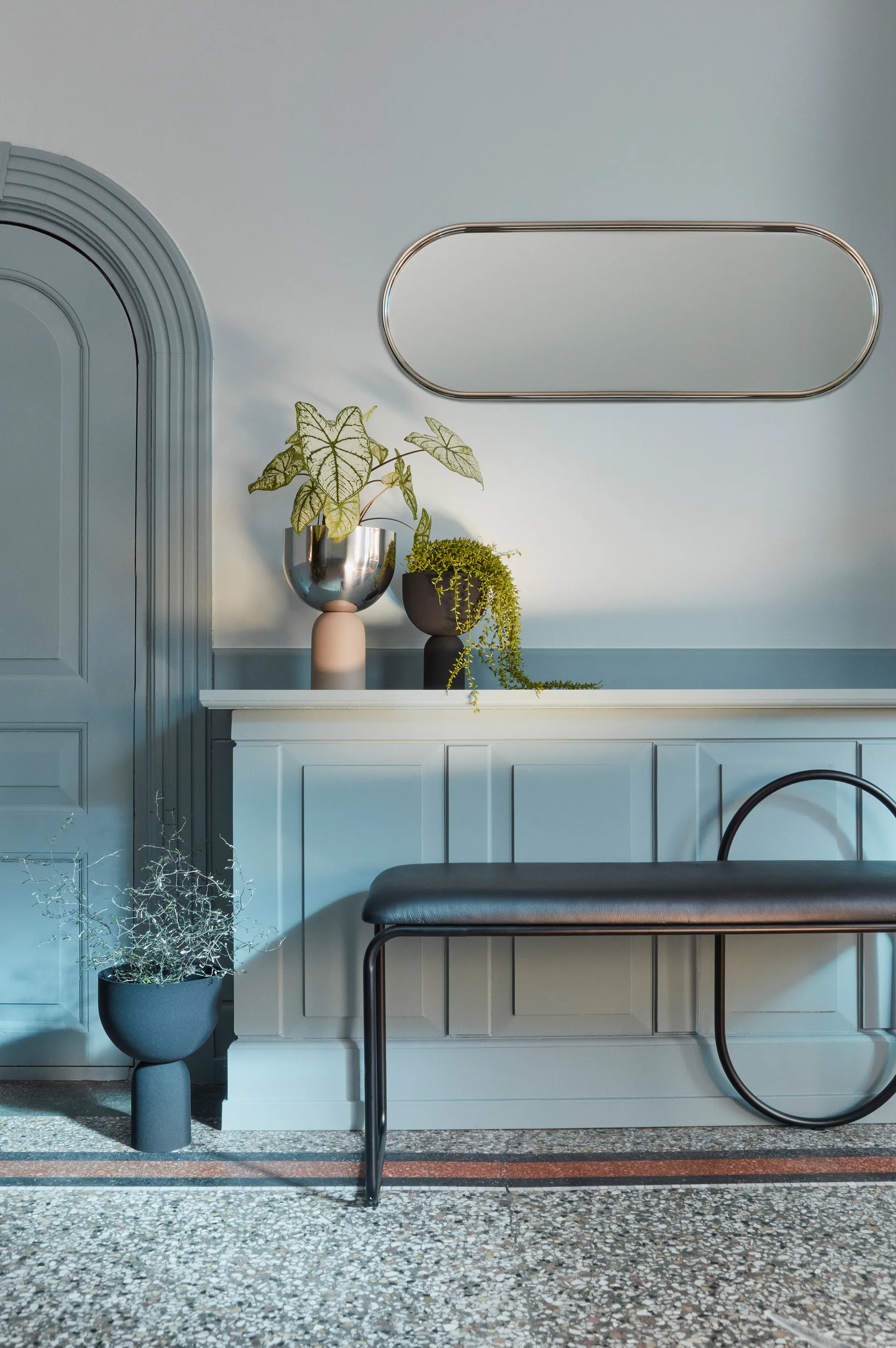 Angui peili hopea, 29 x 78 cm AYTM