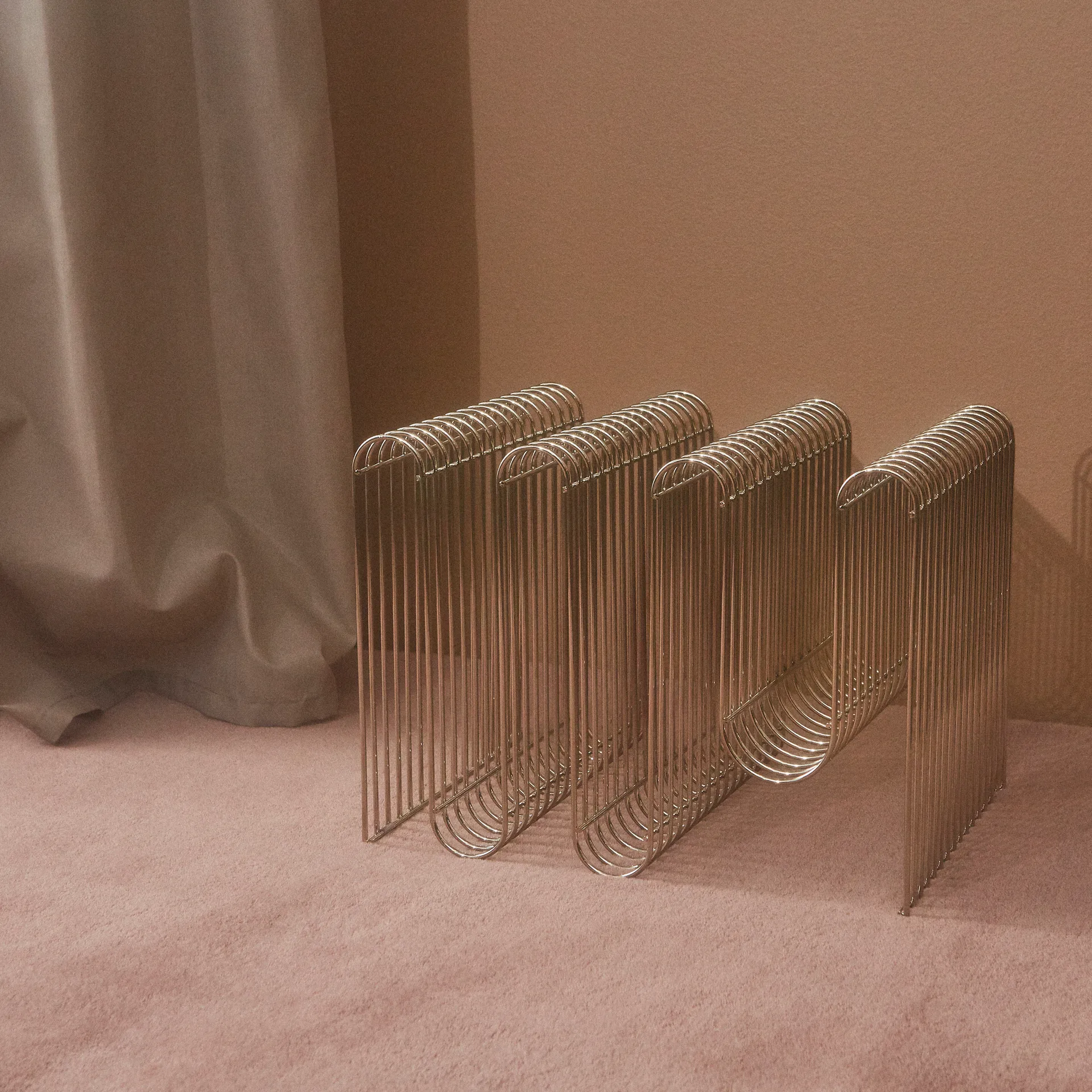 Curva lehtiteline, hopea AYTM