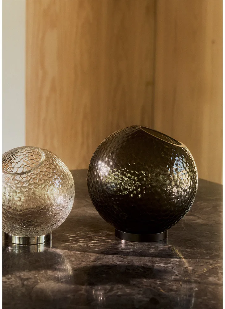 Globe kynttilänjalka Ø10 cm, Musta AYTM