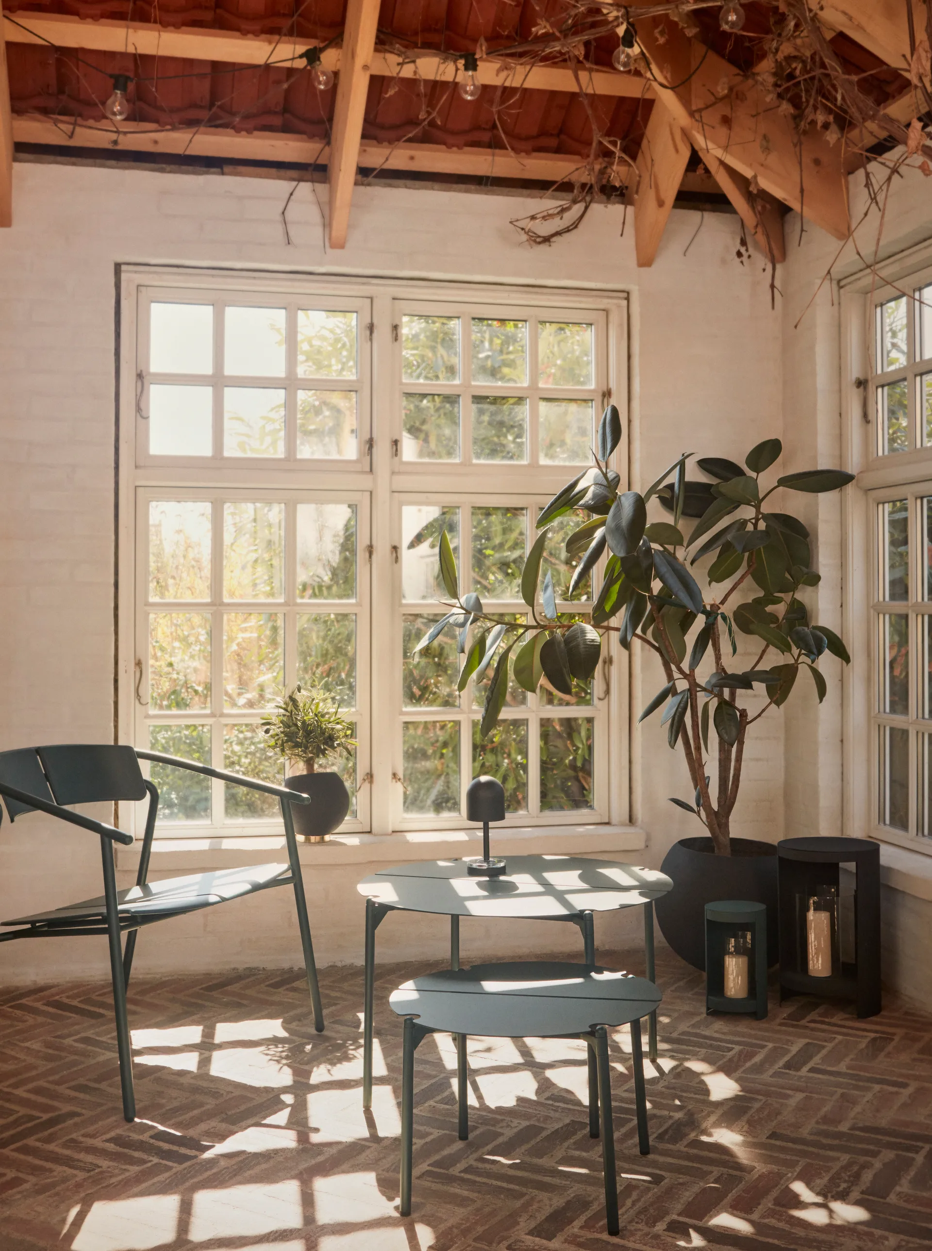 NOVO loungepöytä Ø50x35 cm, forest AYTM