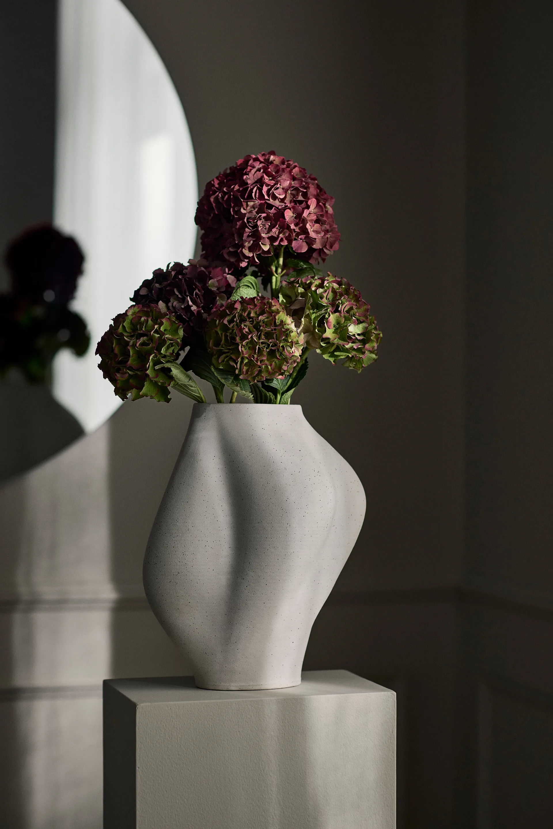 Saltare maljakko, Cream, Ø17×35 cm AYTM