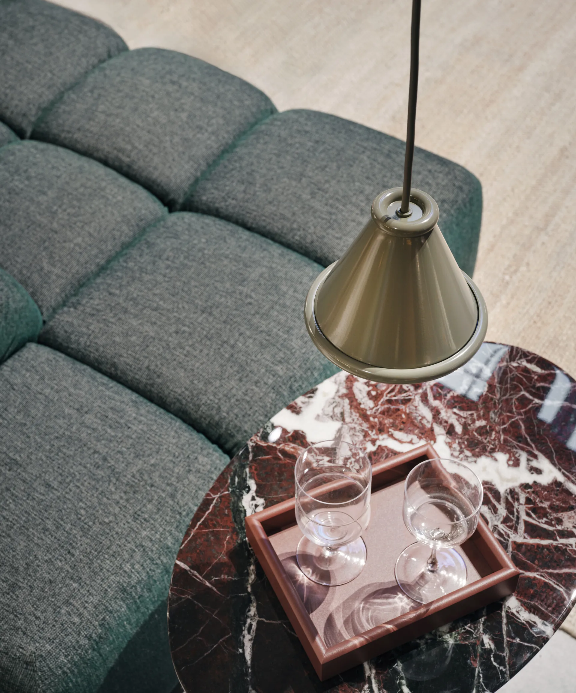 Belle riippuvalaisin Ø15 cm, Sammalharmaa Belid