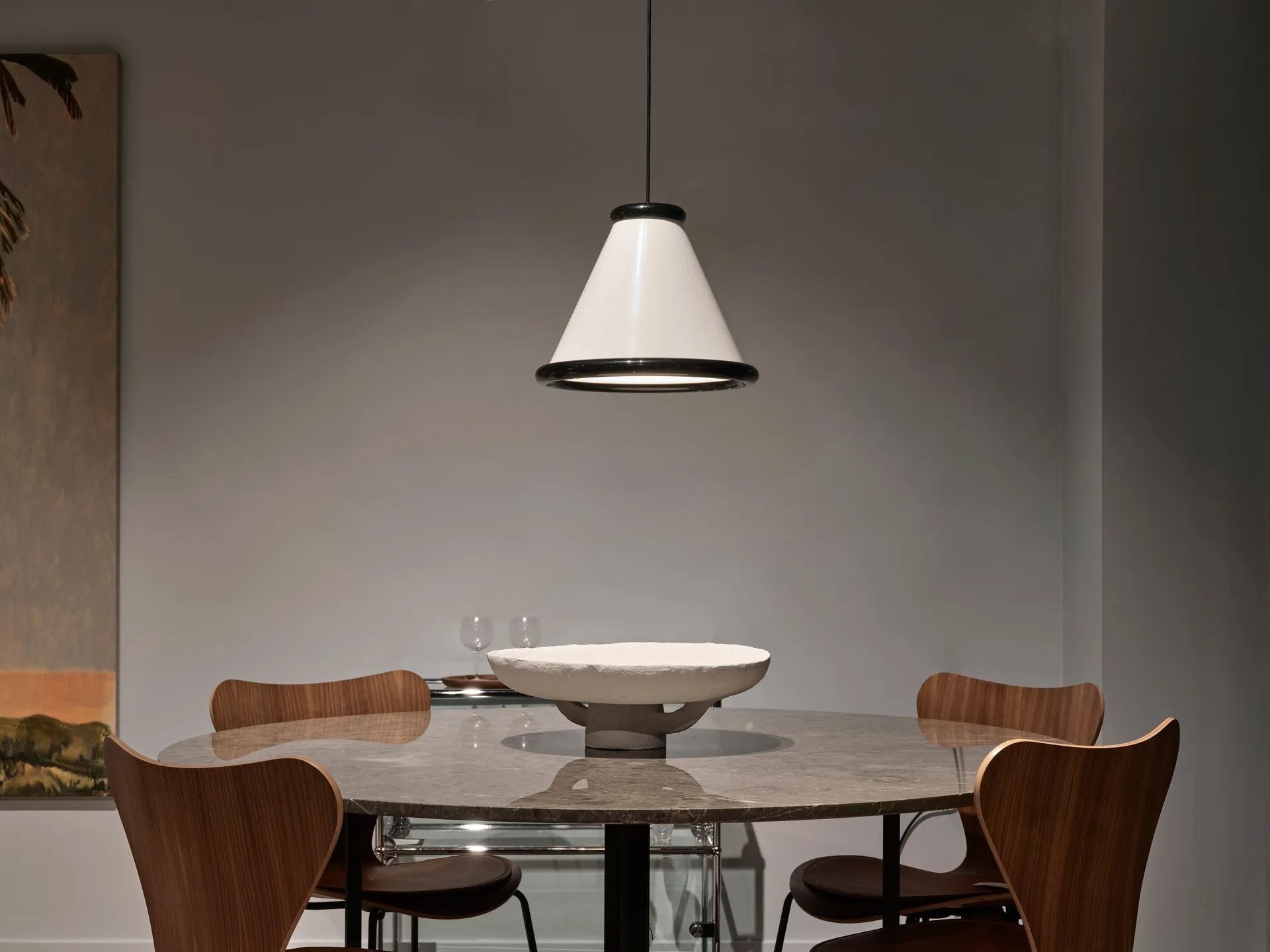 Belle riippuvalaisin Ø36 cm, Kiiltävä valkoinen - kiiltävä musta Belid