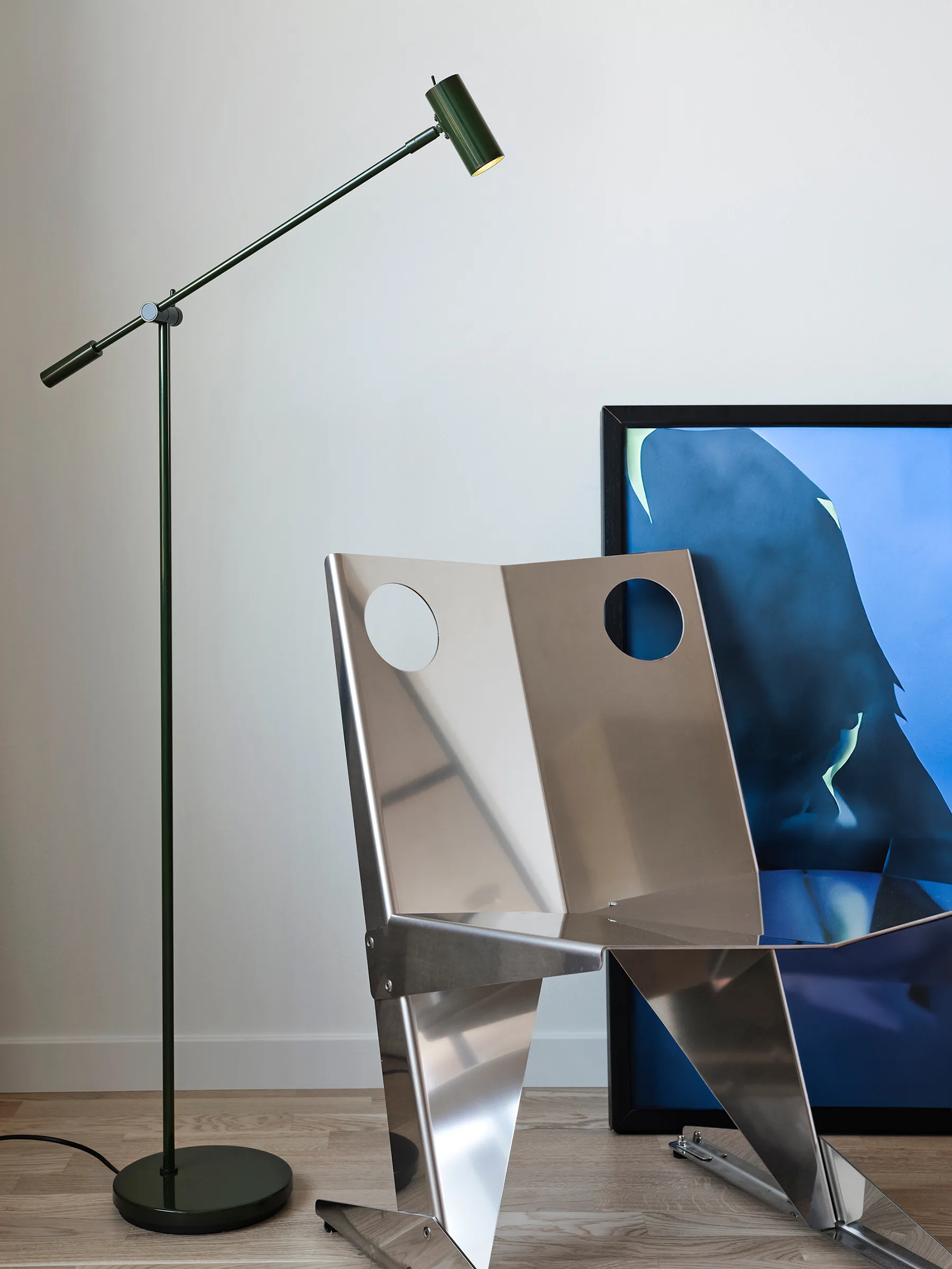 Cato lattiavalaisin 134 cm, Kiiltävä metsänvihreä-mattsvart Belid