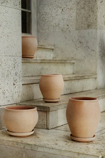 Delphi ruukku aluslautasella 2 osaa - Rosa, Ø22 cm, korkea - Bergs Potter
