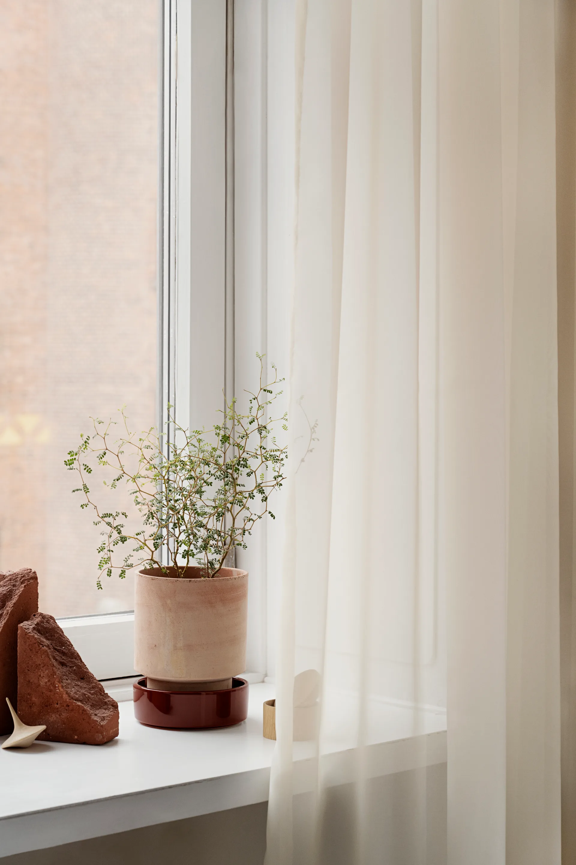 Hoff ruukku, Ø14 cm, Raw Rosa-Deep Burgundy Bergs Potter