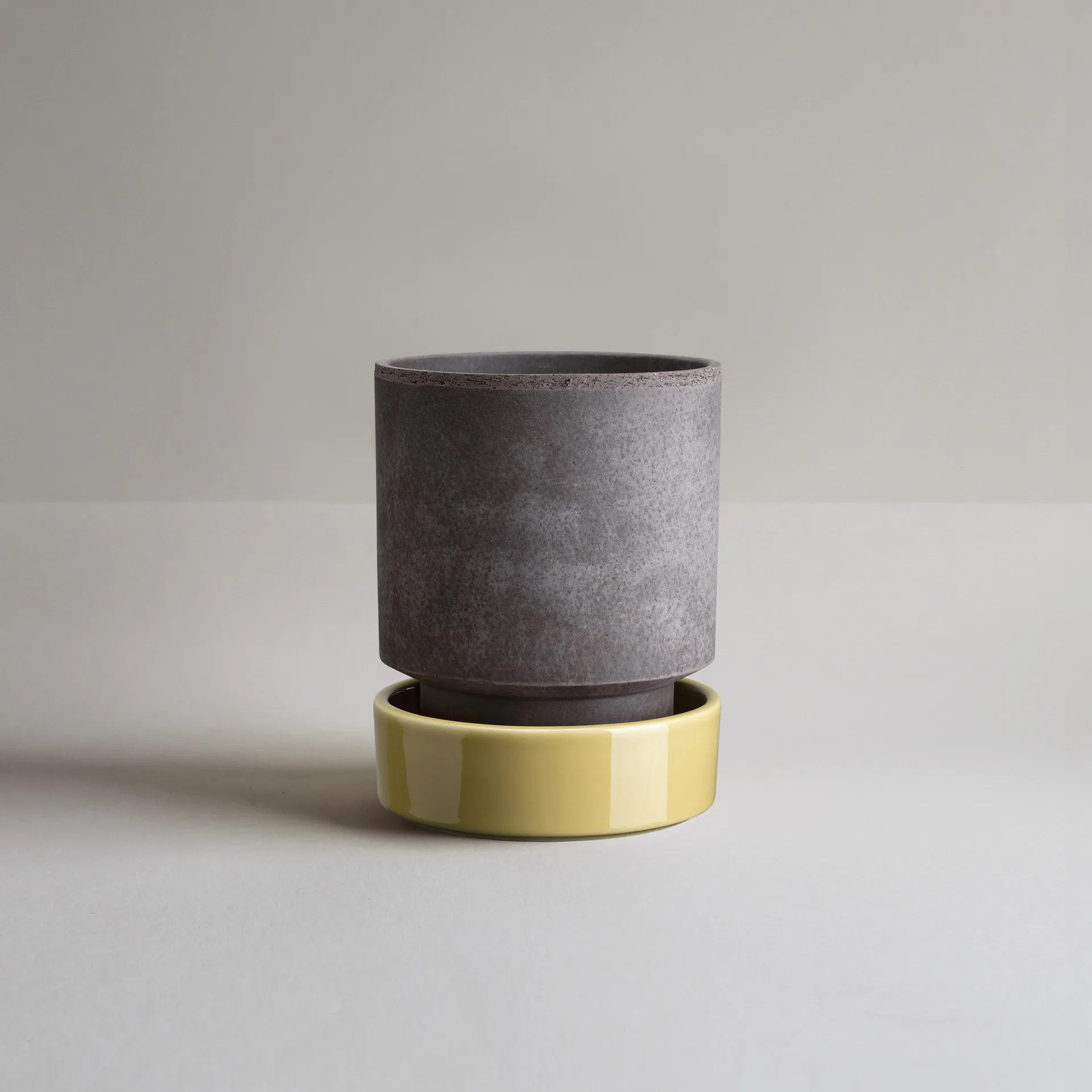 Hoff ruukku, Ø16 cm, Raw Grey-Pale Yellow Bergs Potter