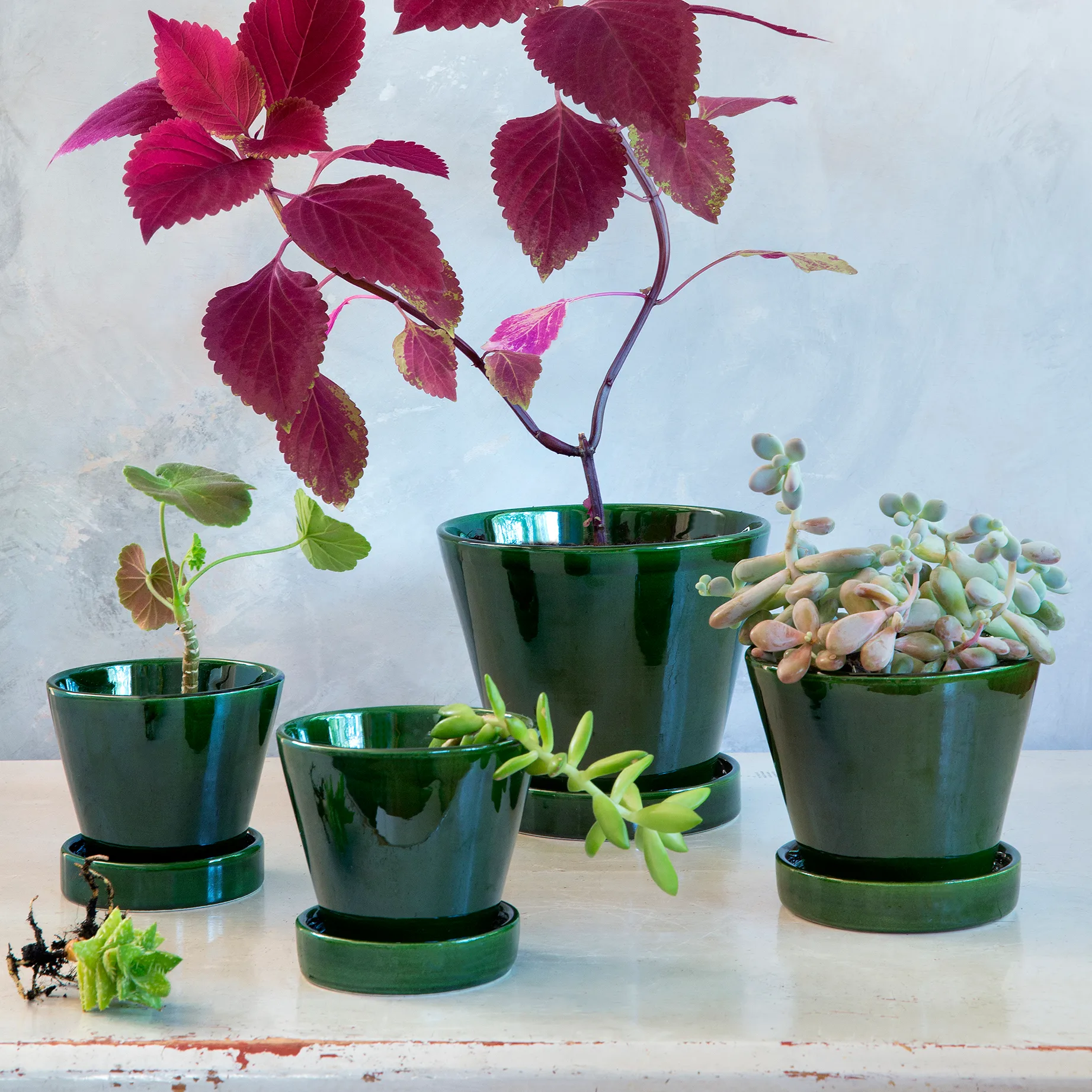 Julie ruukku lasitettu Ø11 cm, Green emerald Bergs Potter