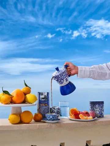 Bialetti x Dolce & Gabbana mokkakeitin induktiolle - Mediterraneo, 6 kuppia - Bialetti