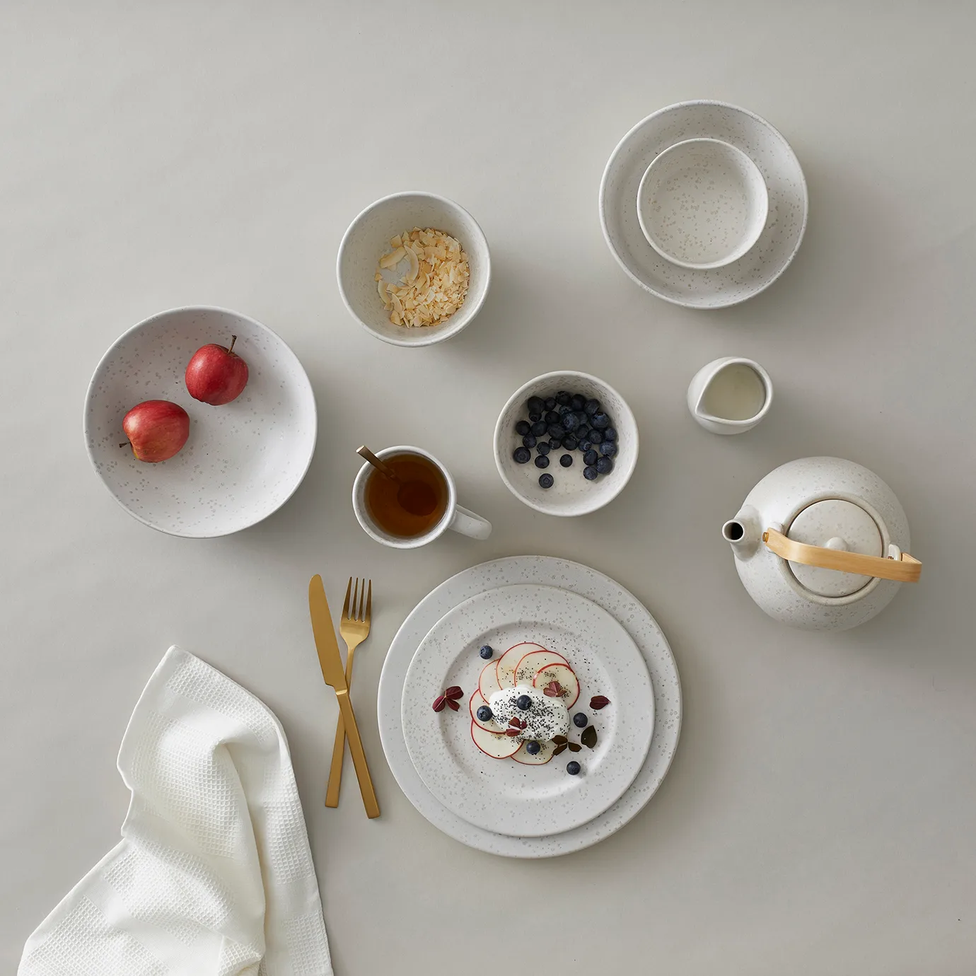 Bitz lautanen Ø 27 cm matta, Matta kermanvalkoinen Bitz