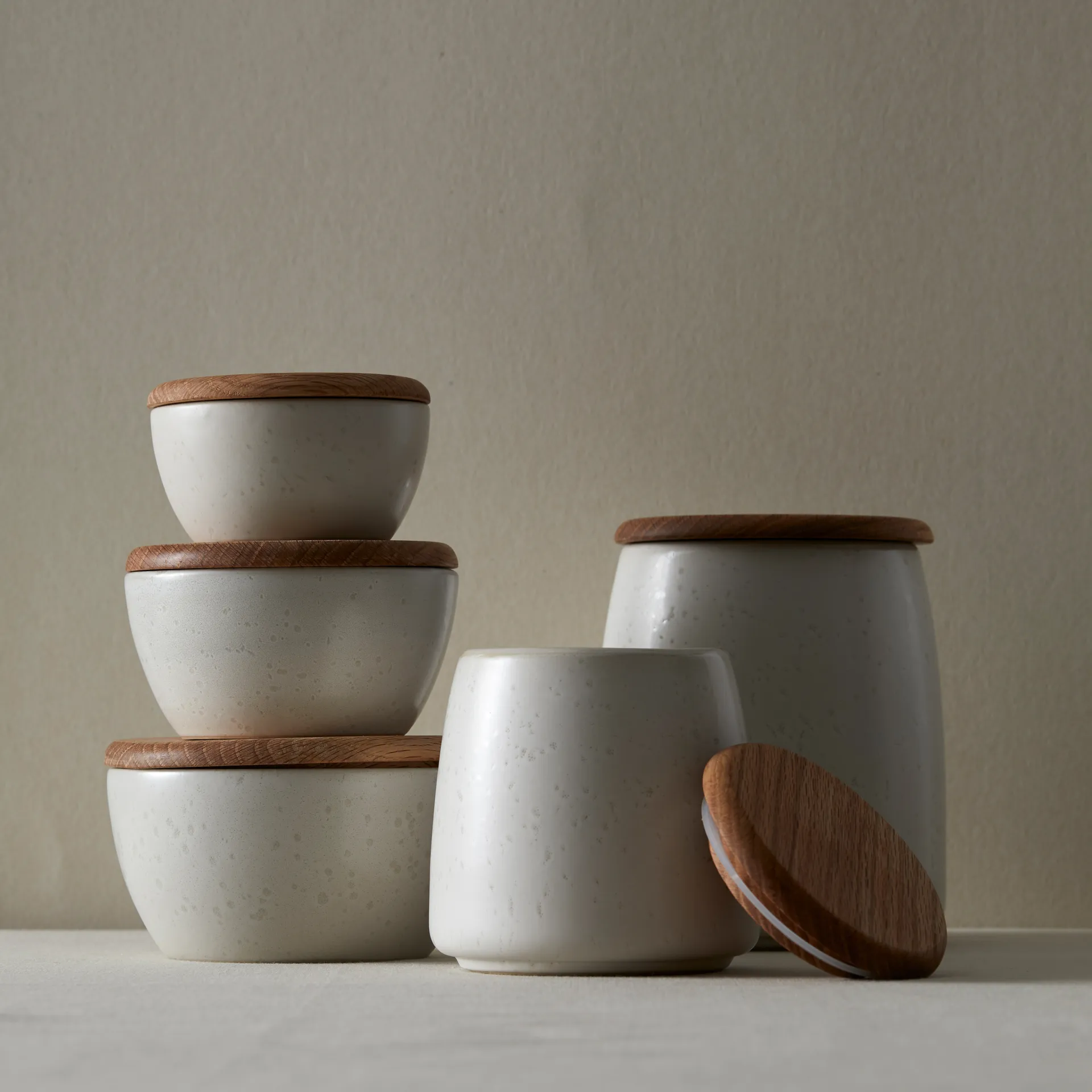 Bitz purkki kannella matta 16,5 cm, Matta kermanvalkoinen Bitz