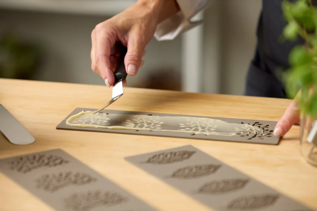 Blomsterbergs tuile silikonimuotti lehti, Latte Blomsterbergs