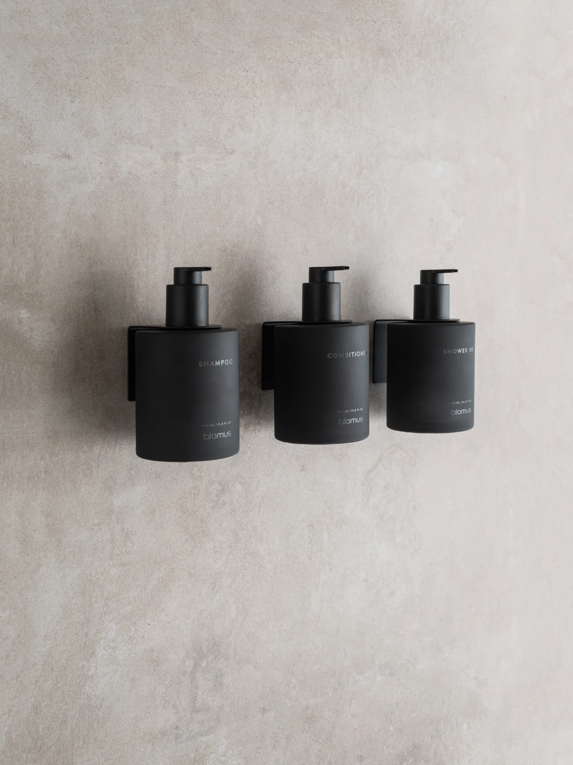 Kirei lasipullot seinätelineellä 3-pack, Smoke, asennetaan ruuveilla blomus