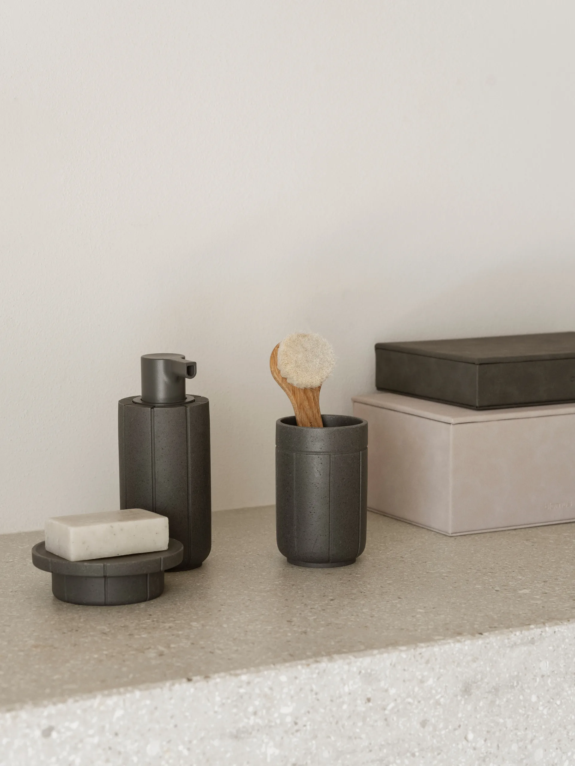 Kua hammasharjamuki, Setripuu, Ø7×11 cm blomus