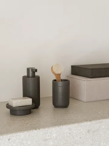 Kua hammasharjamuki - Setripuu, Ø7×11 cm - blomus