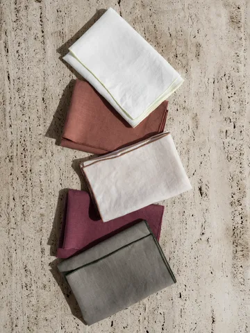 Lineo-pellavalautasliina 42x42 cm - Moonbeam-mocha mousse - blomus