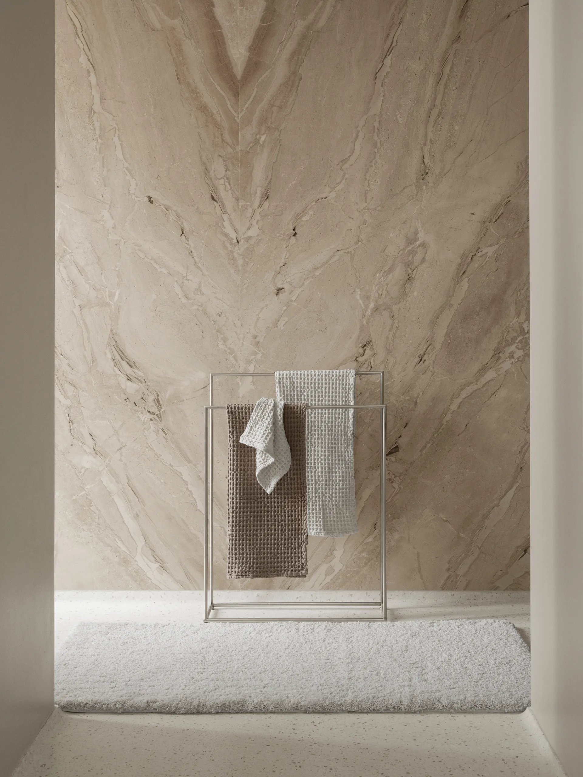 Modo pyyhekoukku, Ruostumaton teräs matta, 86x60x18,5 cm blomus