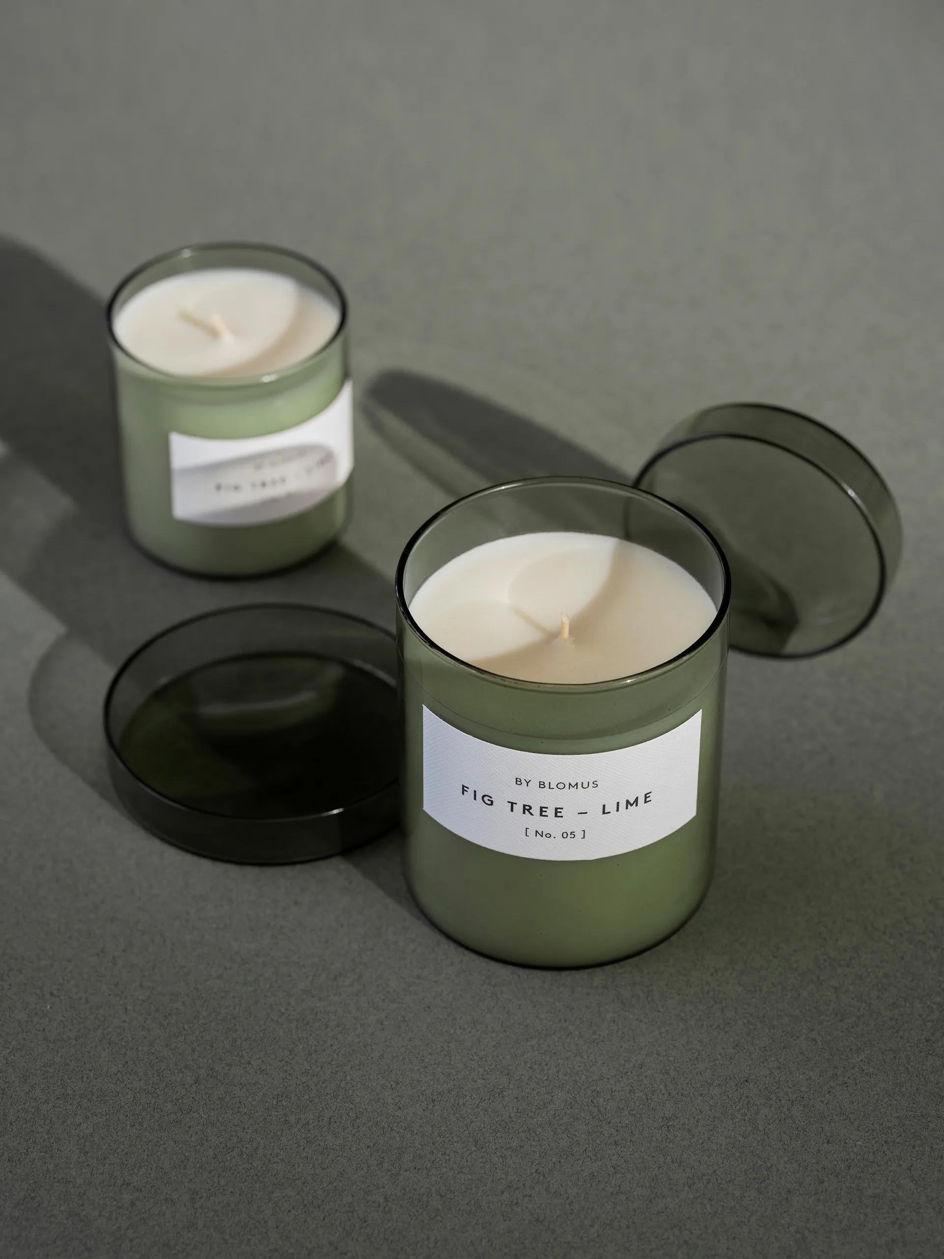 Valoa tuoksukynttilä 45 tuntia, Viikuna/Lime Agave Green blomus