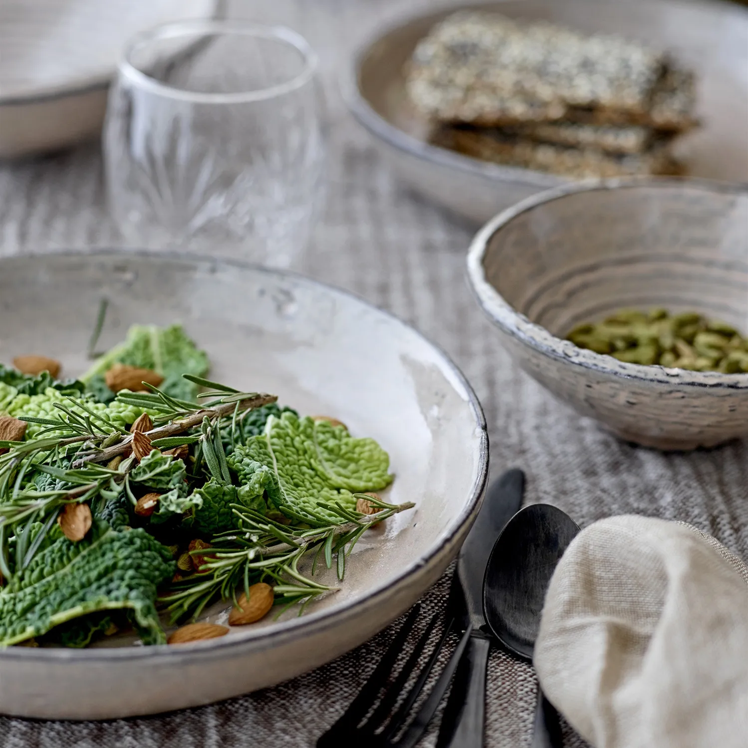 Alia lautanen kivitavaraa, vaaleanpunainen, 23,5 cm Bloomingville