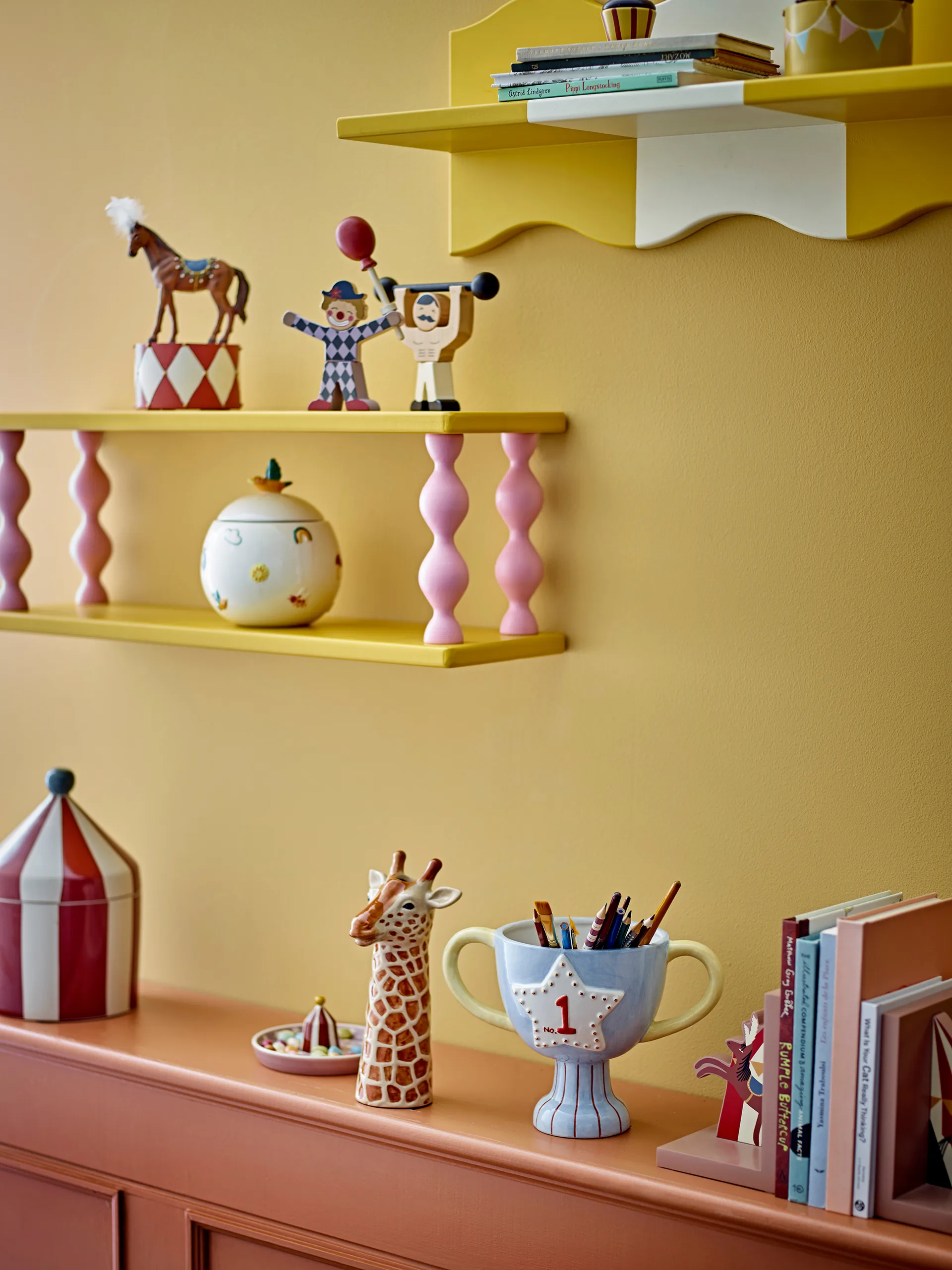 Bibiola-hylly 60x21,5 cm, Keltainen Bloomingville