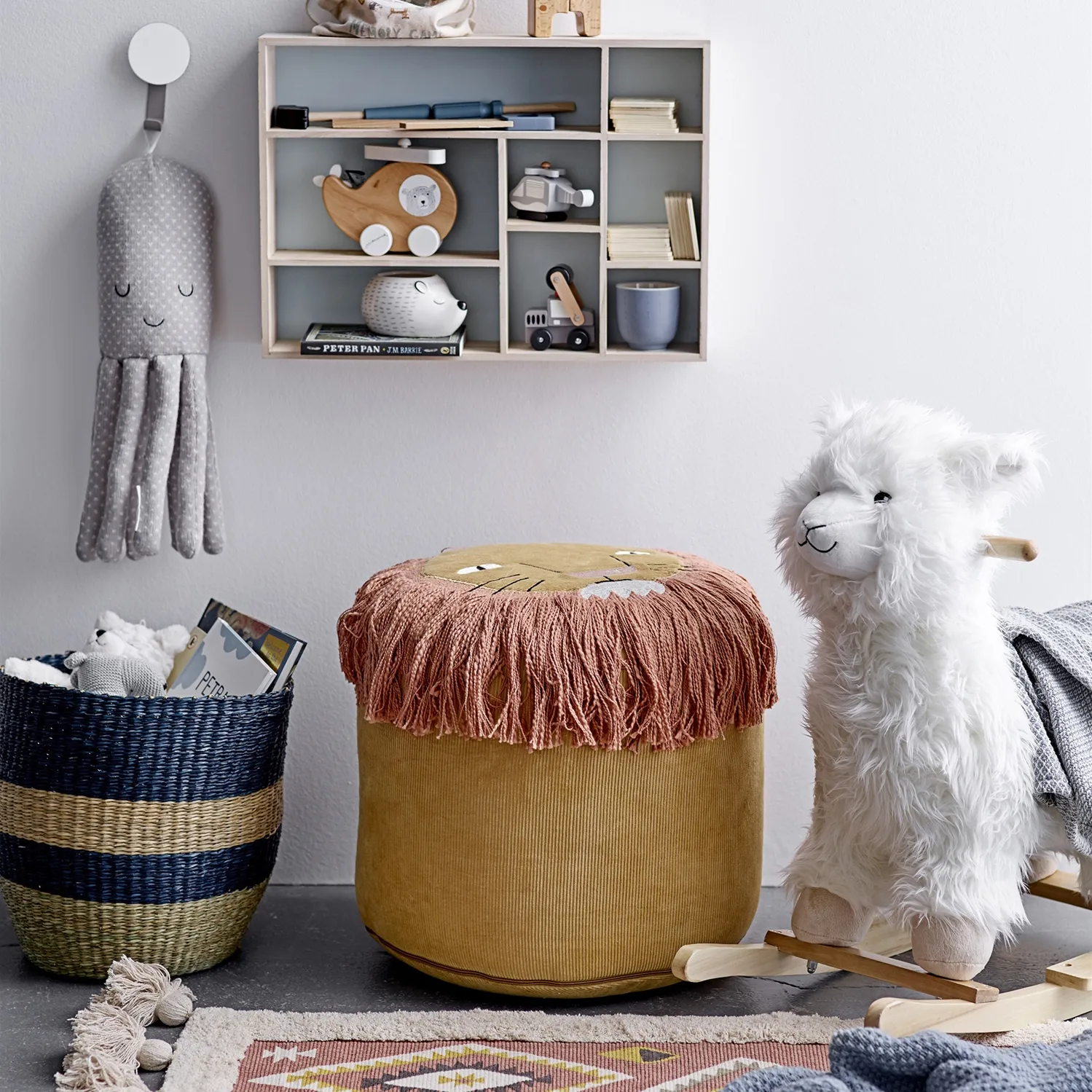 Bloomingville keinueläin, Laama Bloomingville